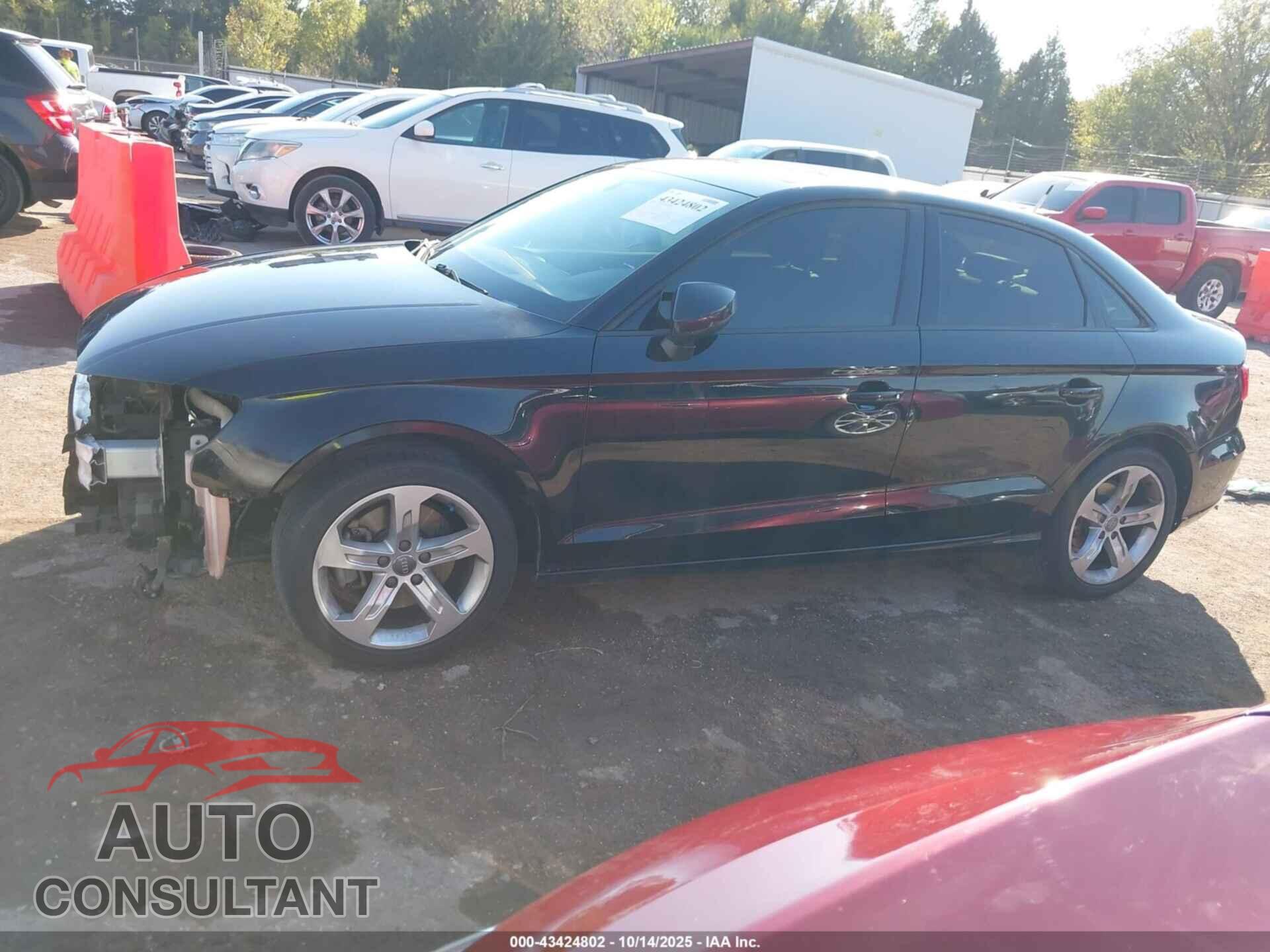 AUDI A3 2018 - WAUB8GFF7J1087734