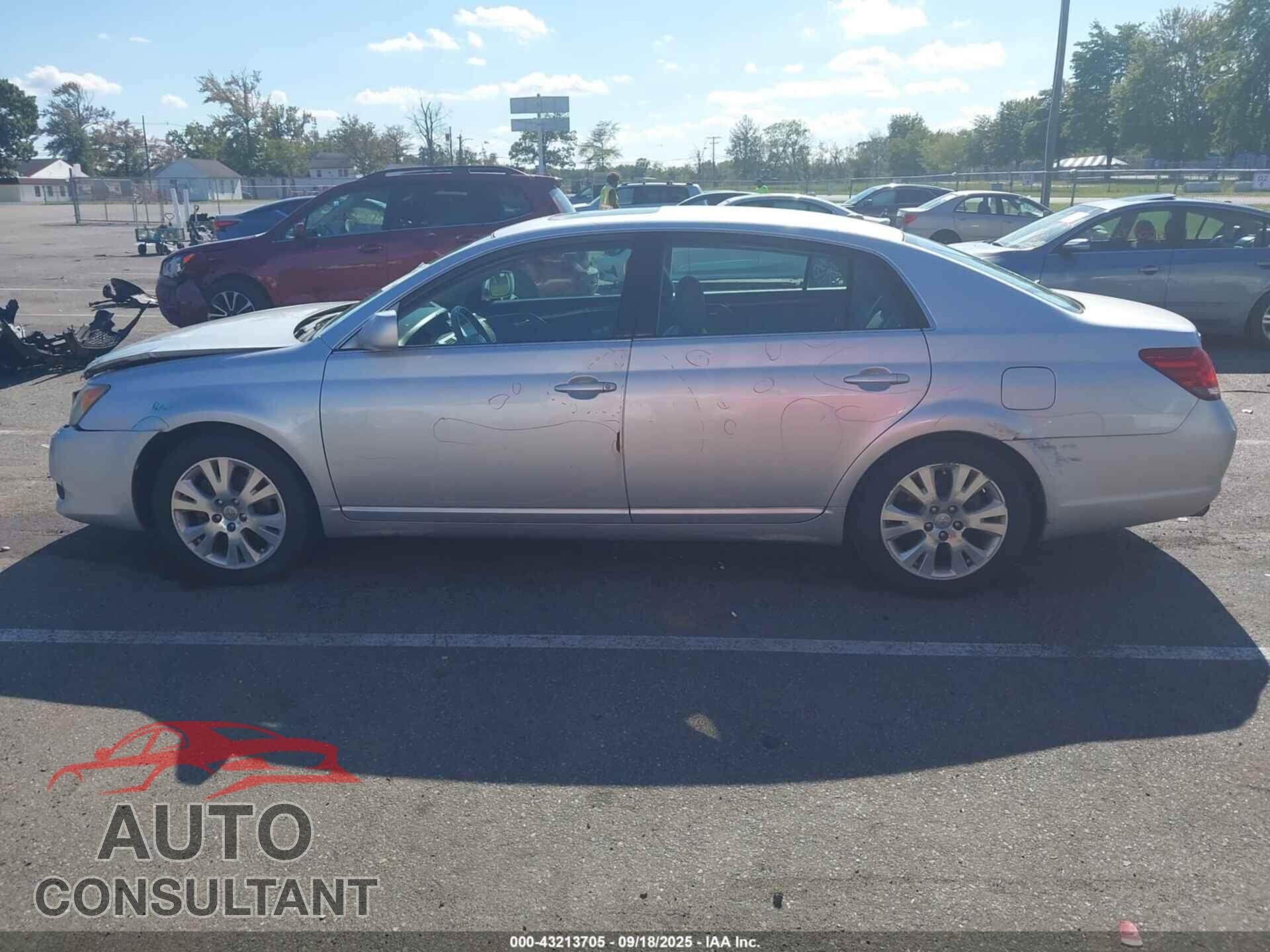 TOYOTA AVALON 2009 - 4T1BK36B39U327717