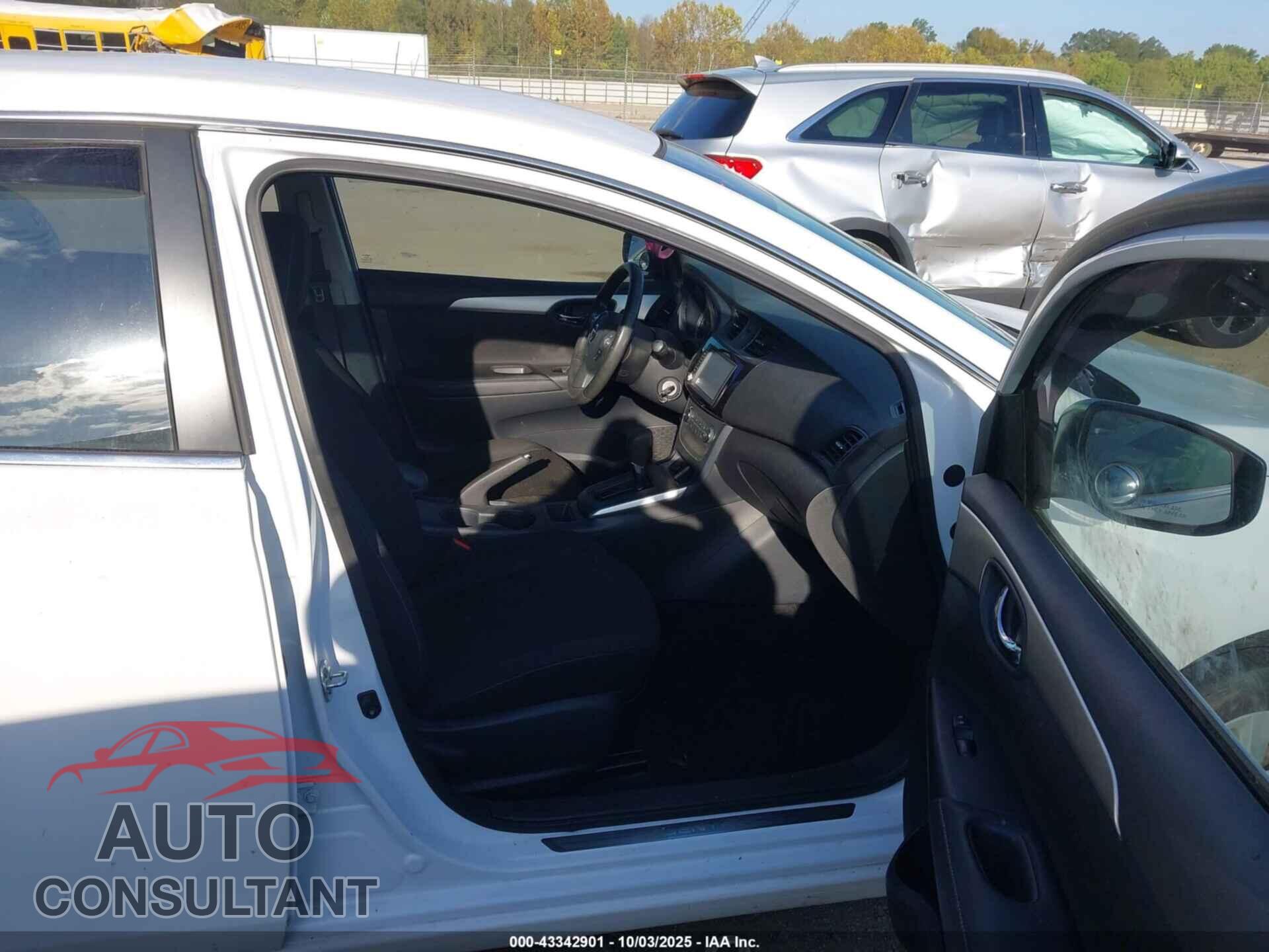 NISSAN SENTRA 2019 - 3N1AB7AP1KY347321