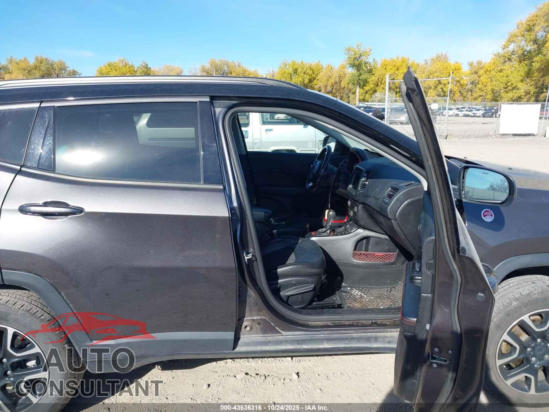 JEEP COMPASS 2020 - 3C4NJDDB4LT167152