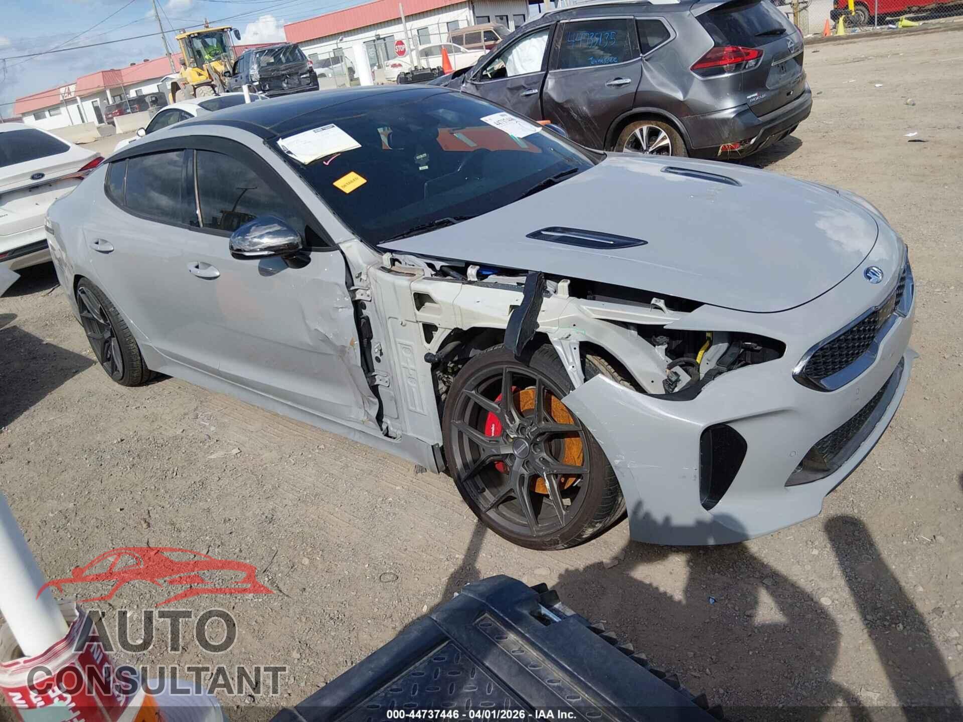 KIA STINGER 2019 - KNAE45LC1K6051887