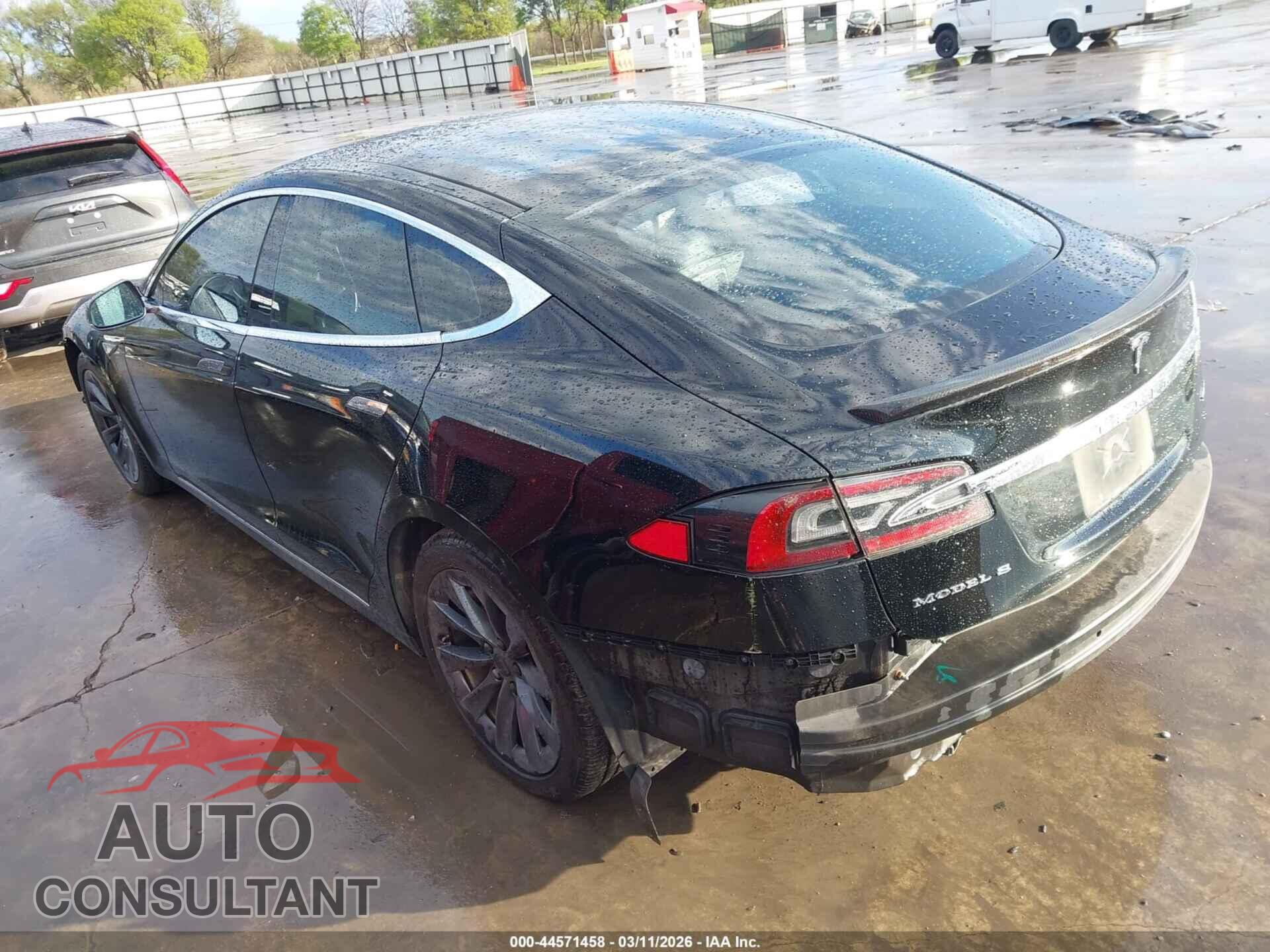TESLA MODEL S 2013 - 5YJSA1DP9DFP14896