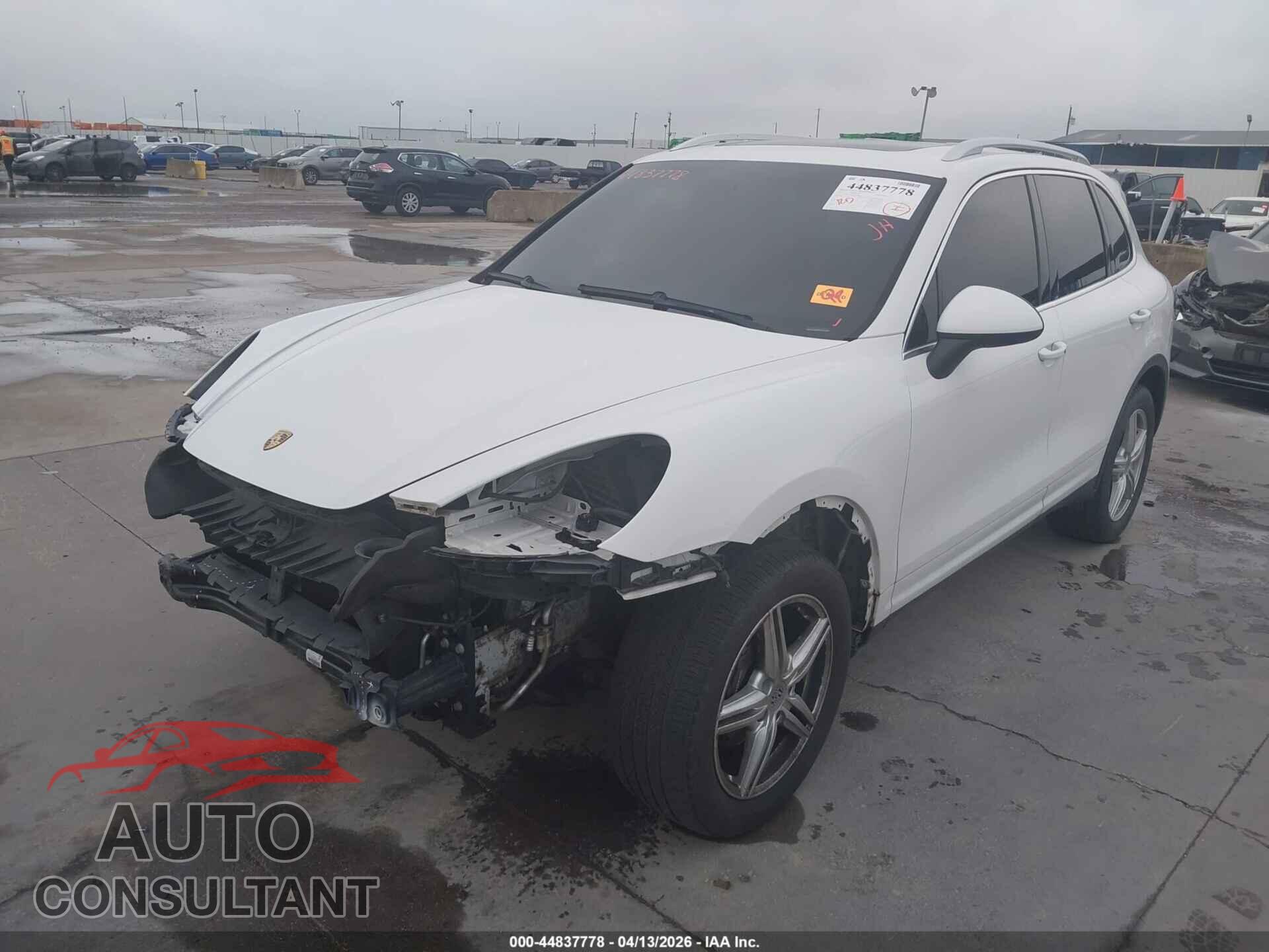 PORSCHE CAYENNE 2012 - WP1AA2A2XCLA08413