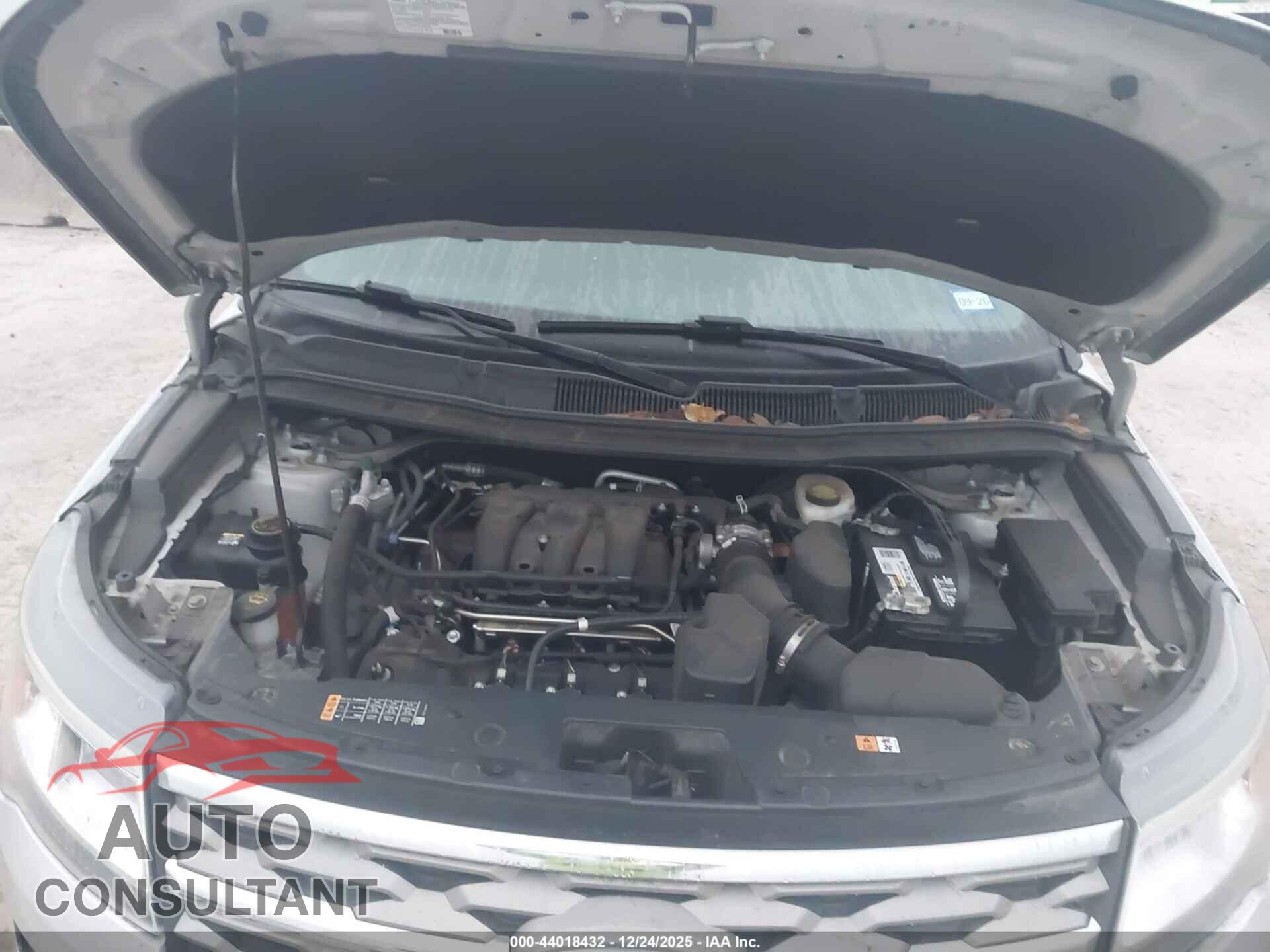 FORD EXPLORER 2018 - 1FM5K7D81JGB87939