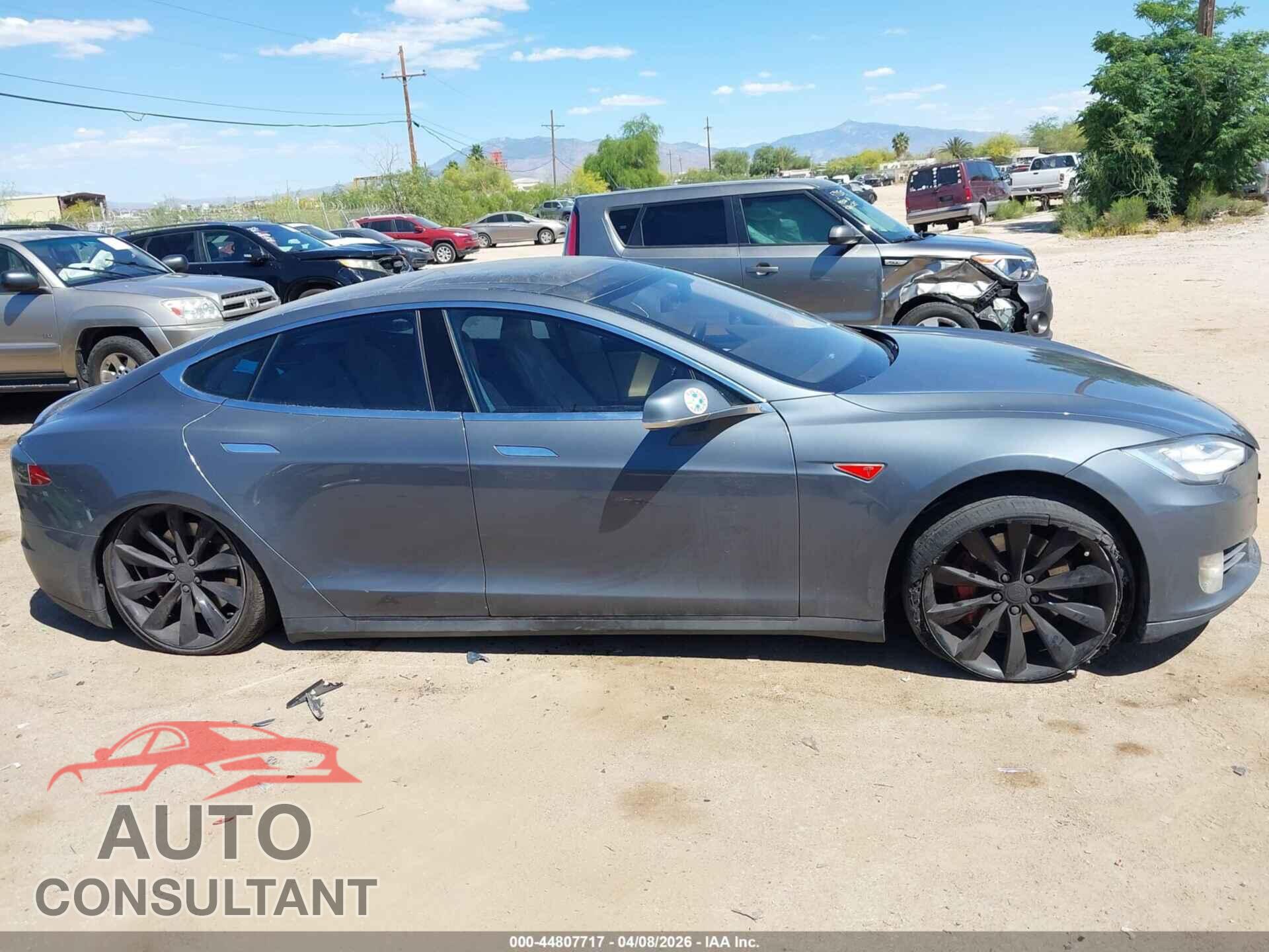 TESLA MODEL S 2013 - 5YJSA1BG2DFP08330