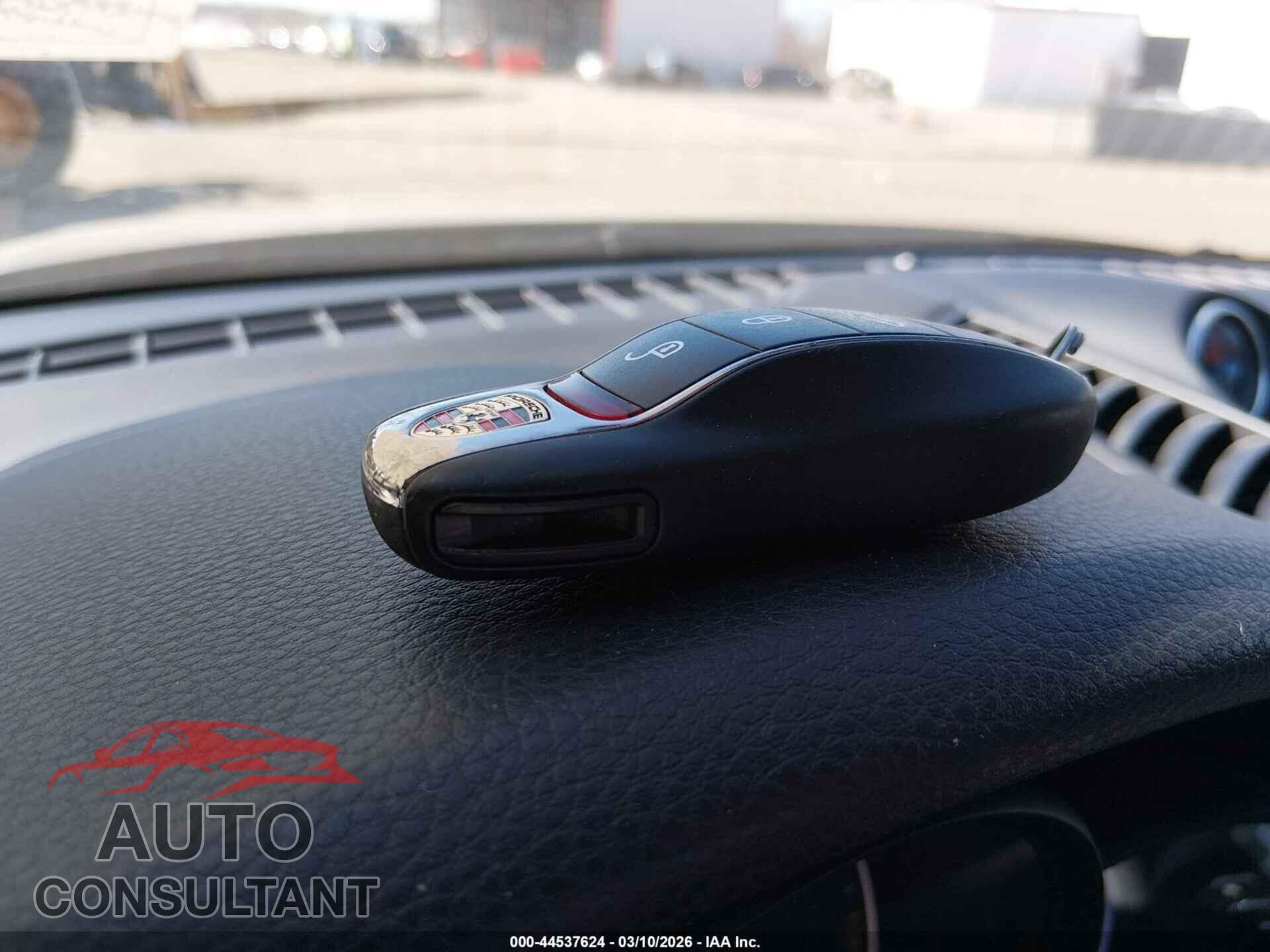 PORSCHE CAYENNE 2013 - WP1AA2A25DLA01094