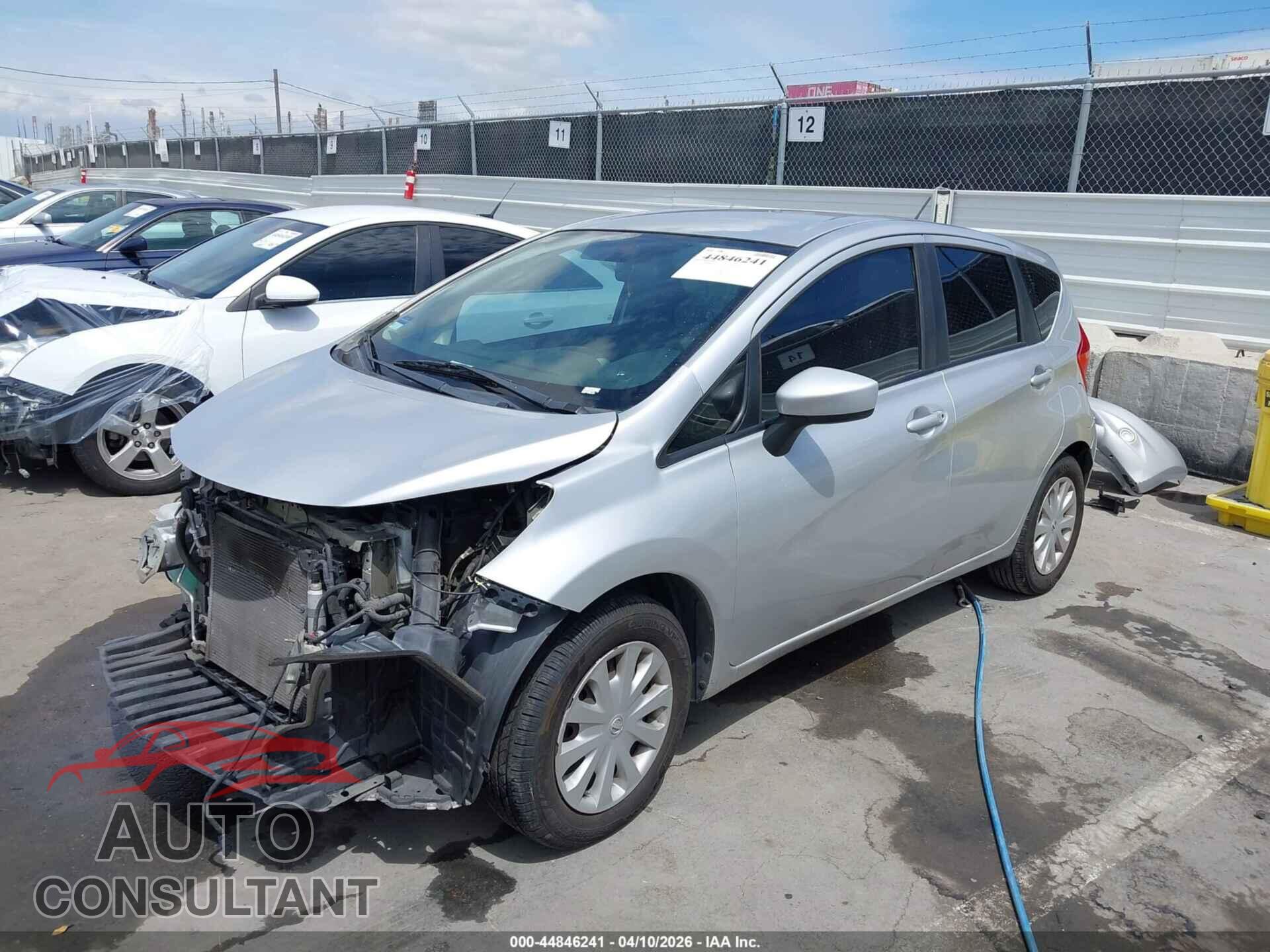 NISSAN VERSA NOTE 2015 - 3N1CE2CPXFL404621