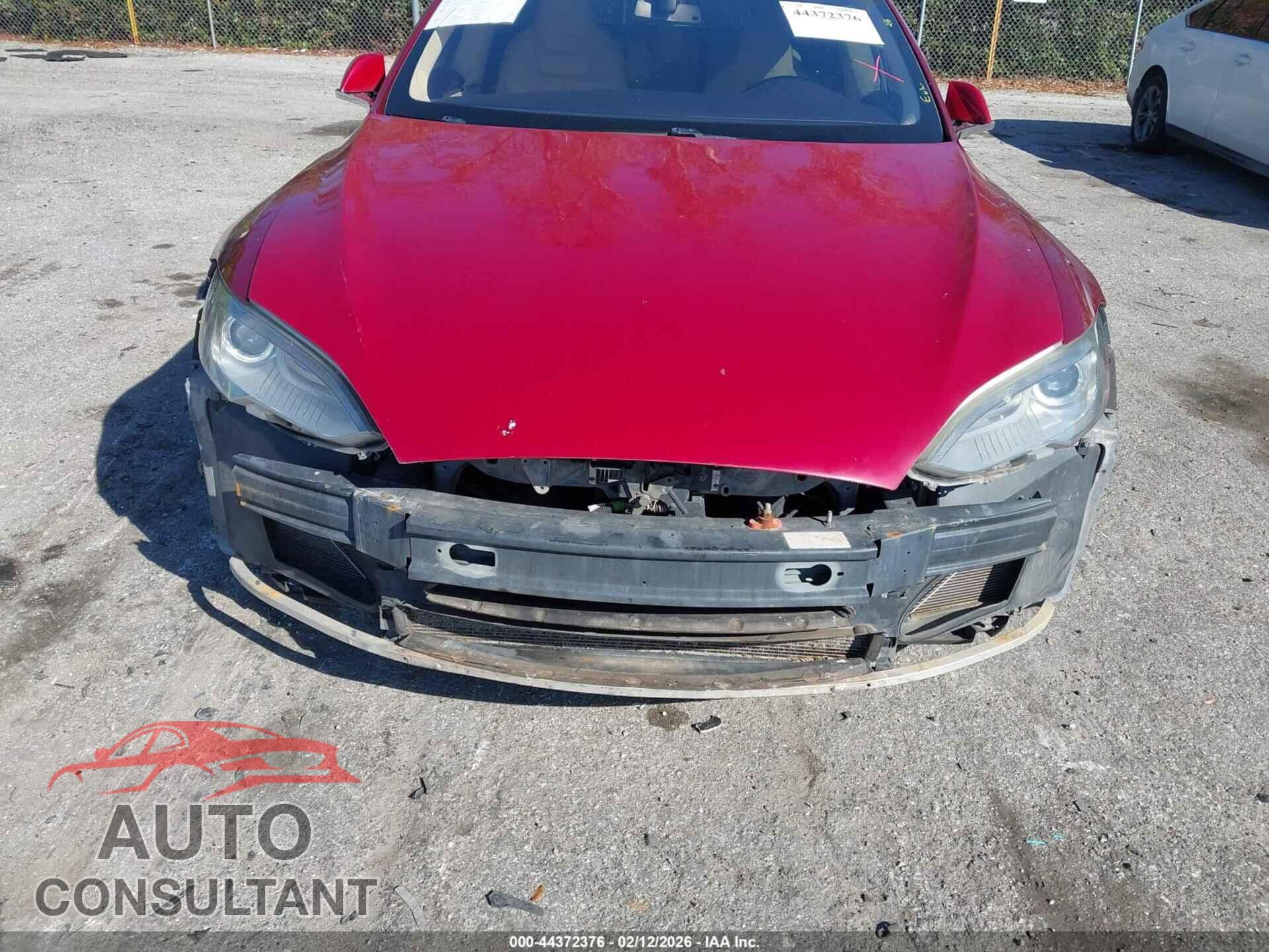 TESLA MODEL S 2012 - 5YJSA1DN4CFP01583
