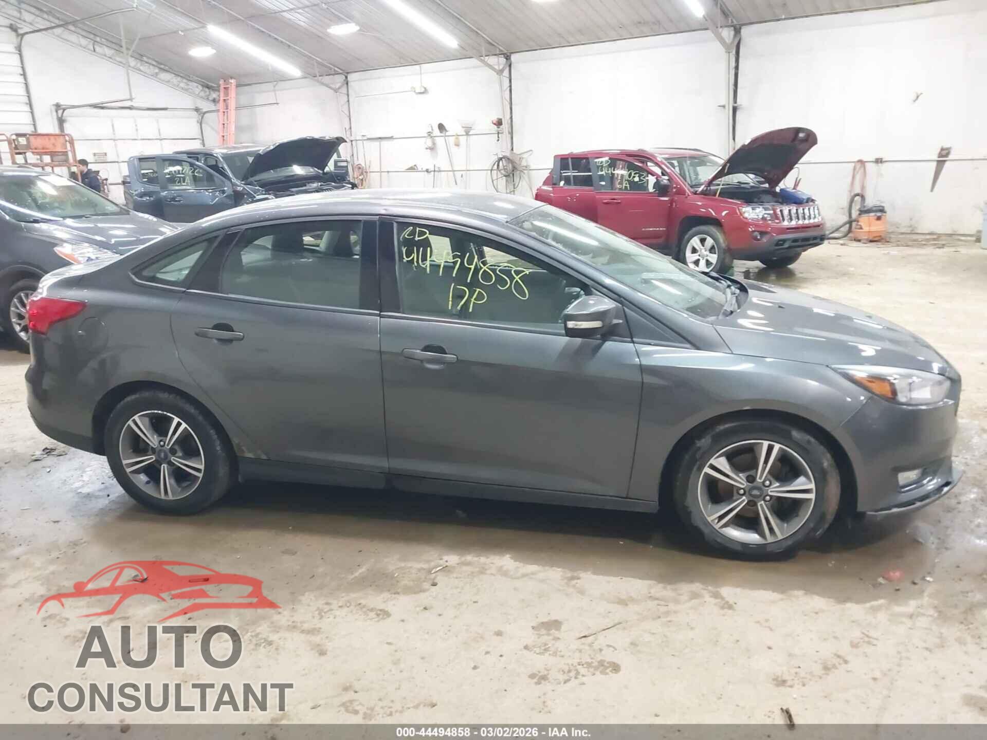 FORD FOCUS 2017 - 1FADP3FE2HL339859