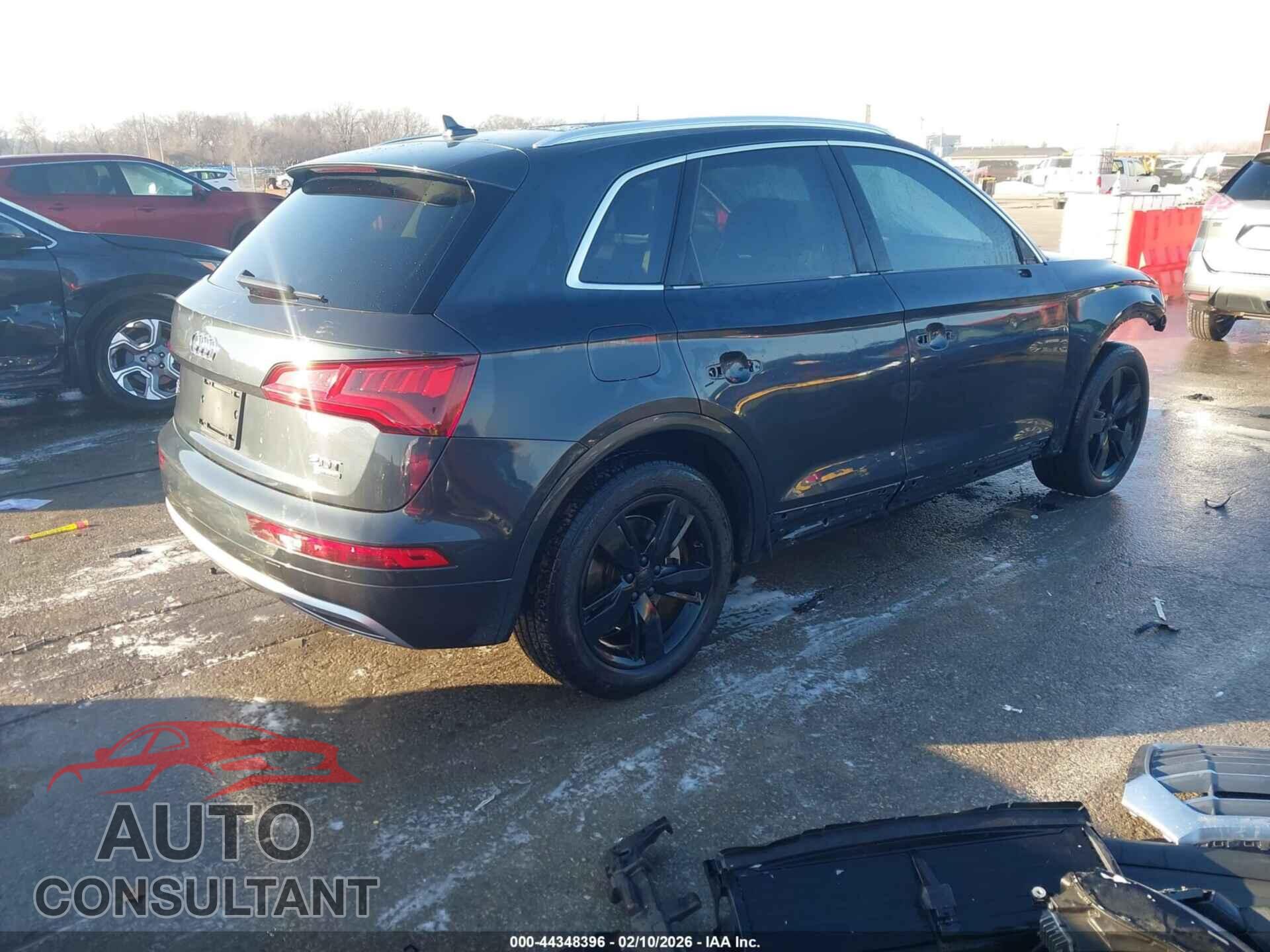 AUDI Q5 2018 - WA1BNAFY5J2219193