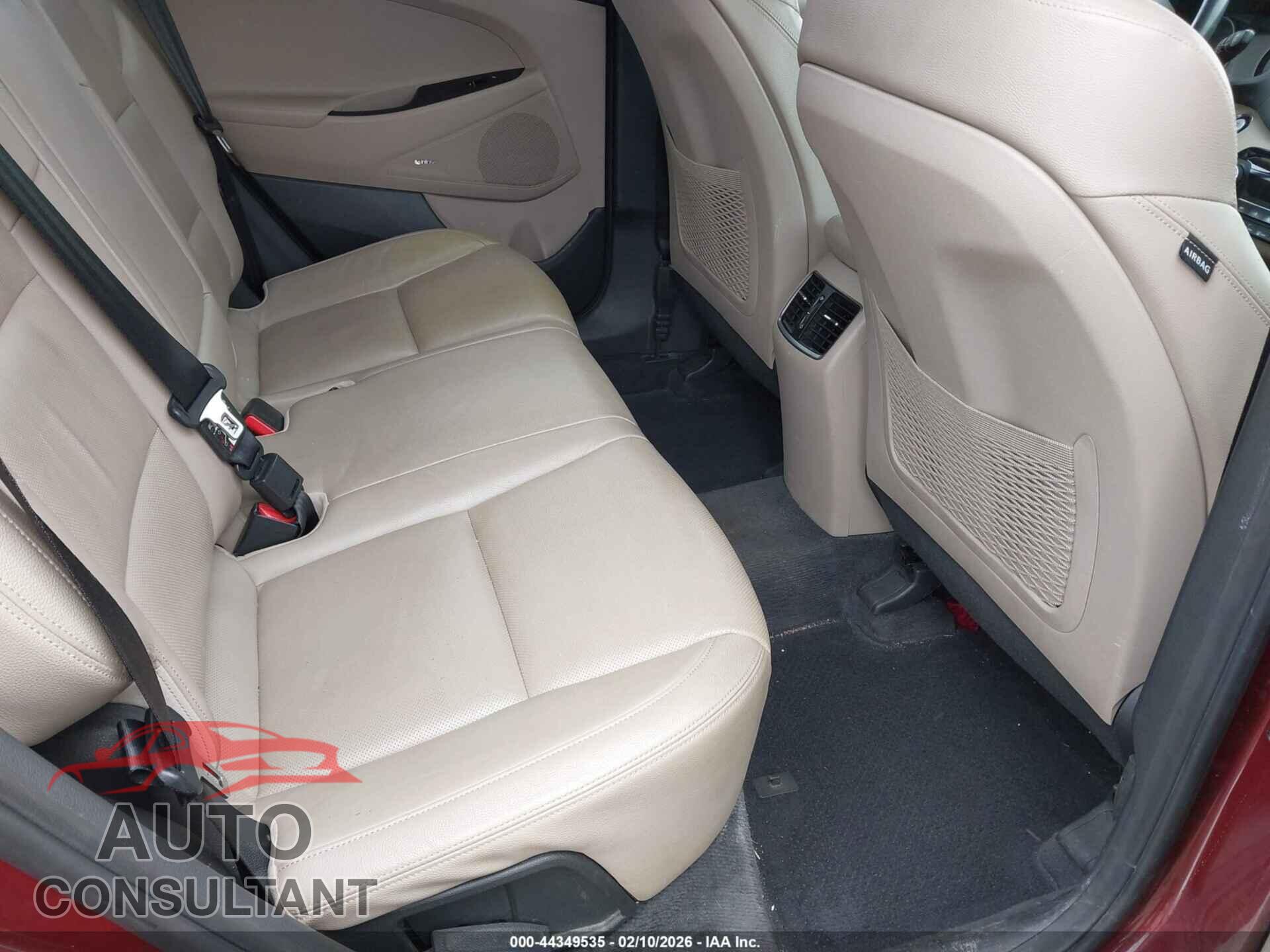 HYUNDAI TUCSON 2017 - KM8J3CA20HU304295