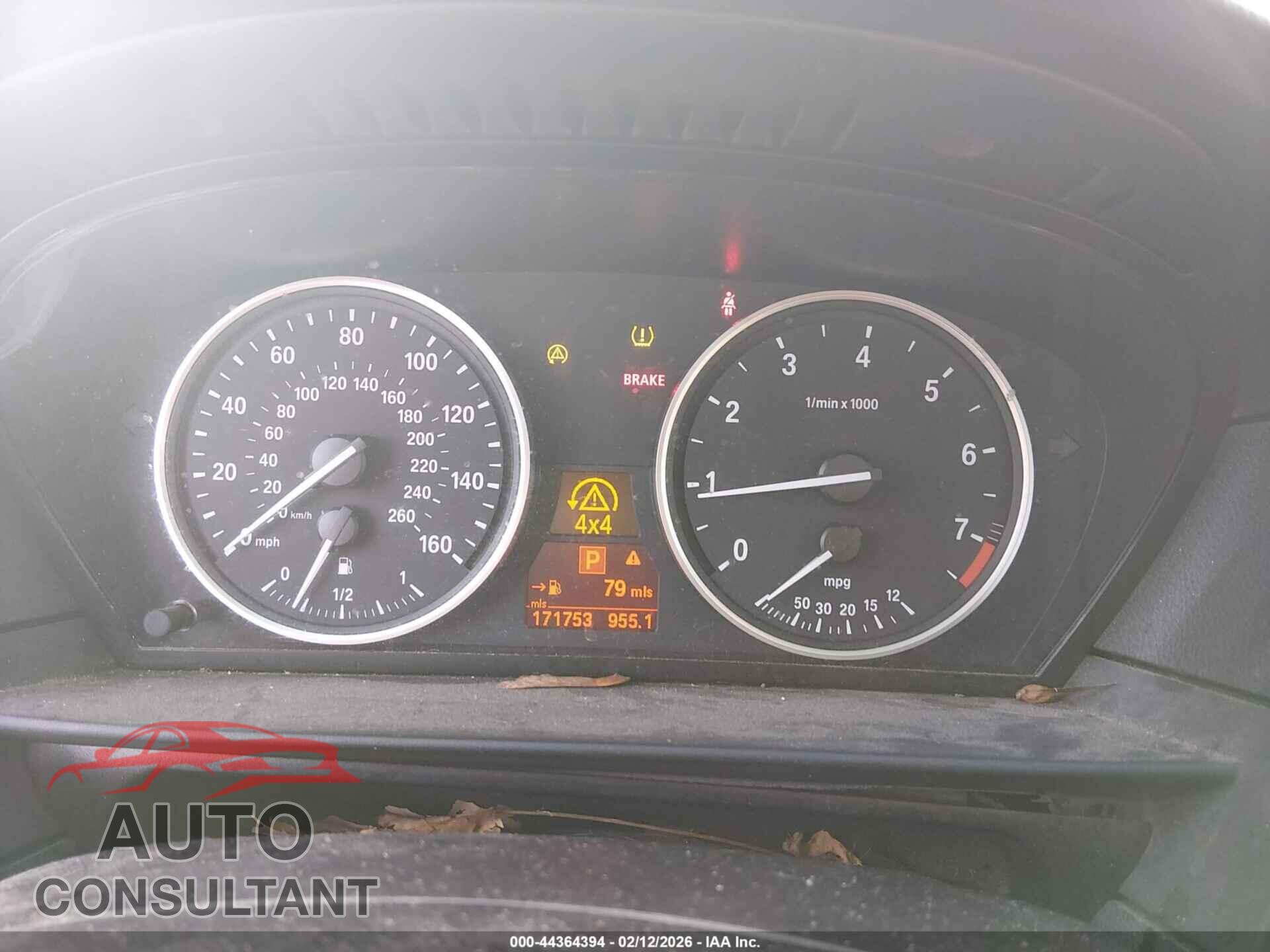 BMW 528I 2010 - WBANV1C56AC157436