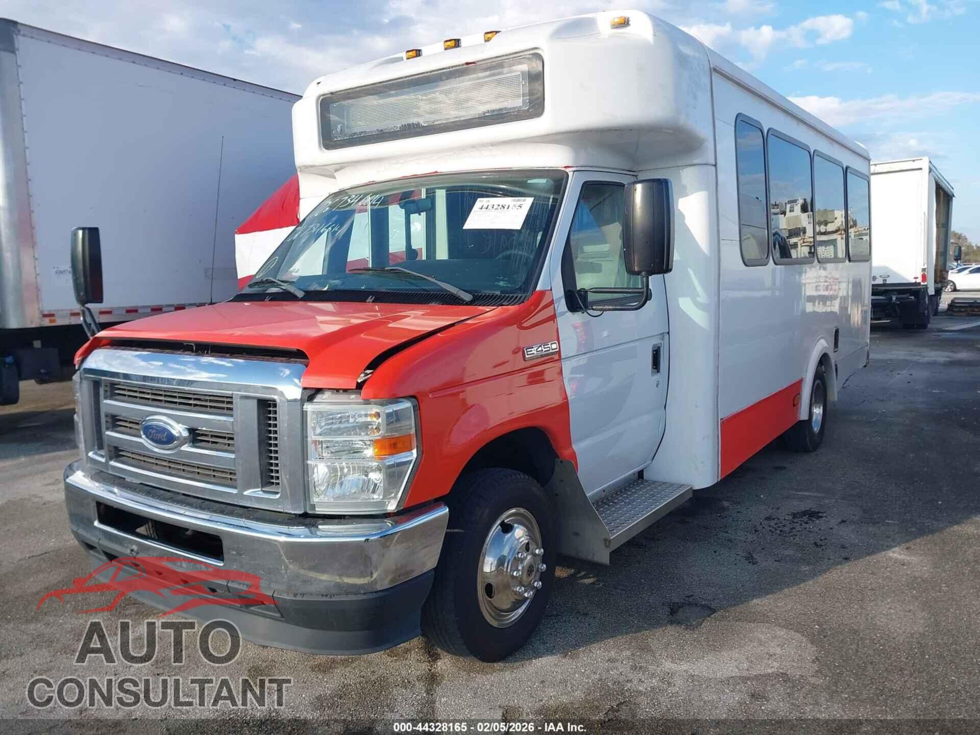 FORD E-450 CUTAWAY 2018 - 1FDFE4FS8JDC01517