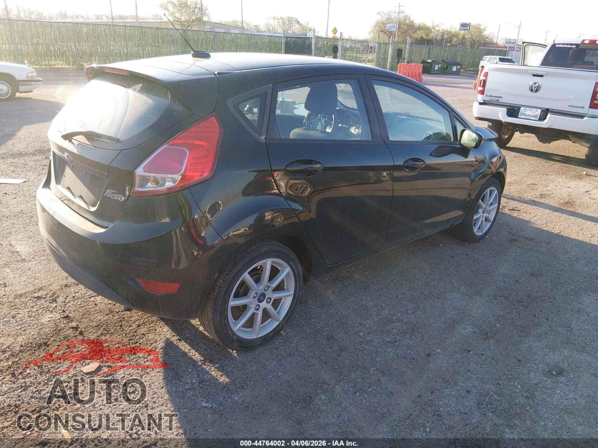 FORD FIESTA 2017 - 3FADP4EJ4HM136362