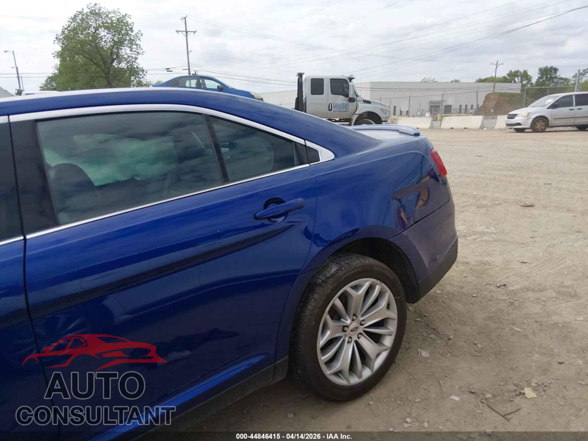 FORD TAURUS 2015 - 1FAHP2F85FG156743