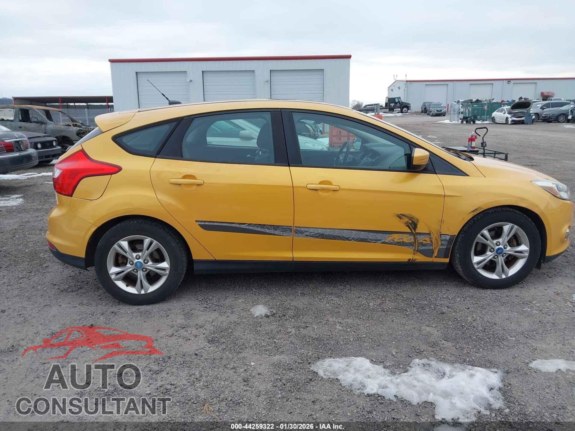 FORD FOCUS 2012 - 1FAHP3K2XCL215375