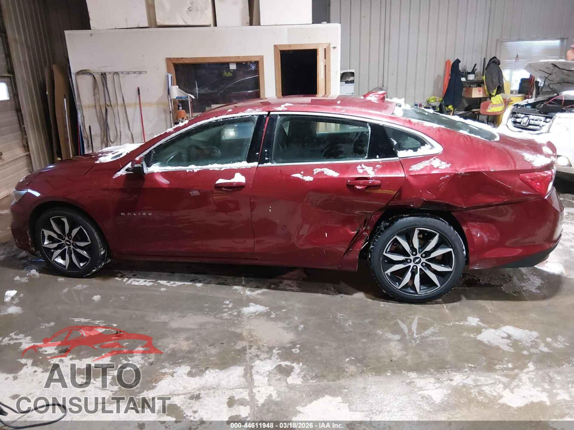 CHEVROLET MALIBU 2017 - 1G1ZE5STXHF283473