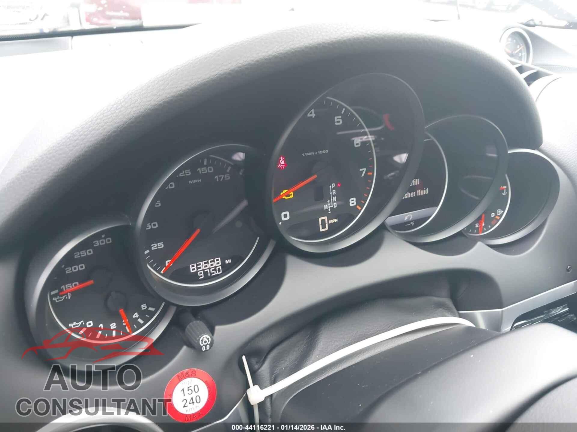 PORSCHE CAYENNE 2017 - WP1AA2A20HKA82419