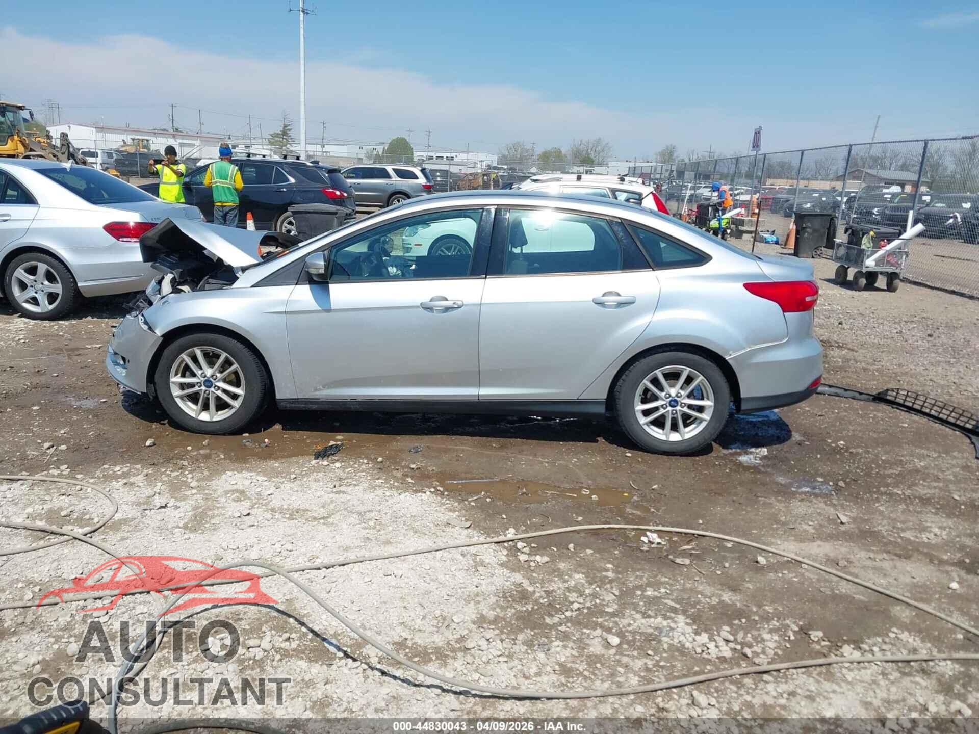 FORD FOCUS 2015 - 1FADP3F22FL263448