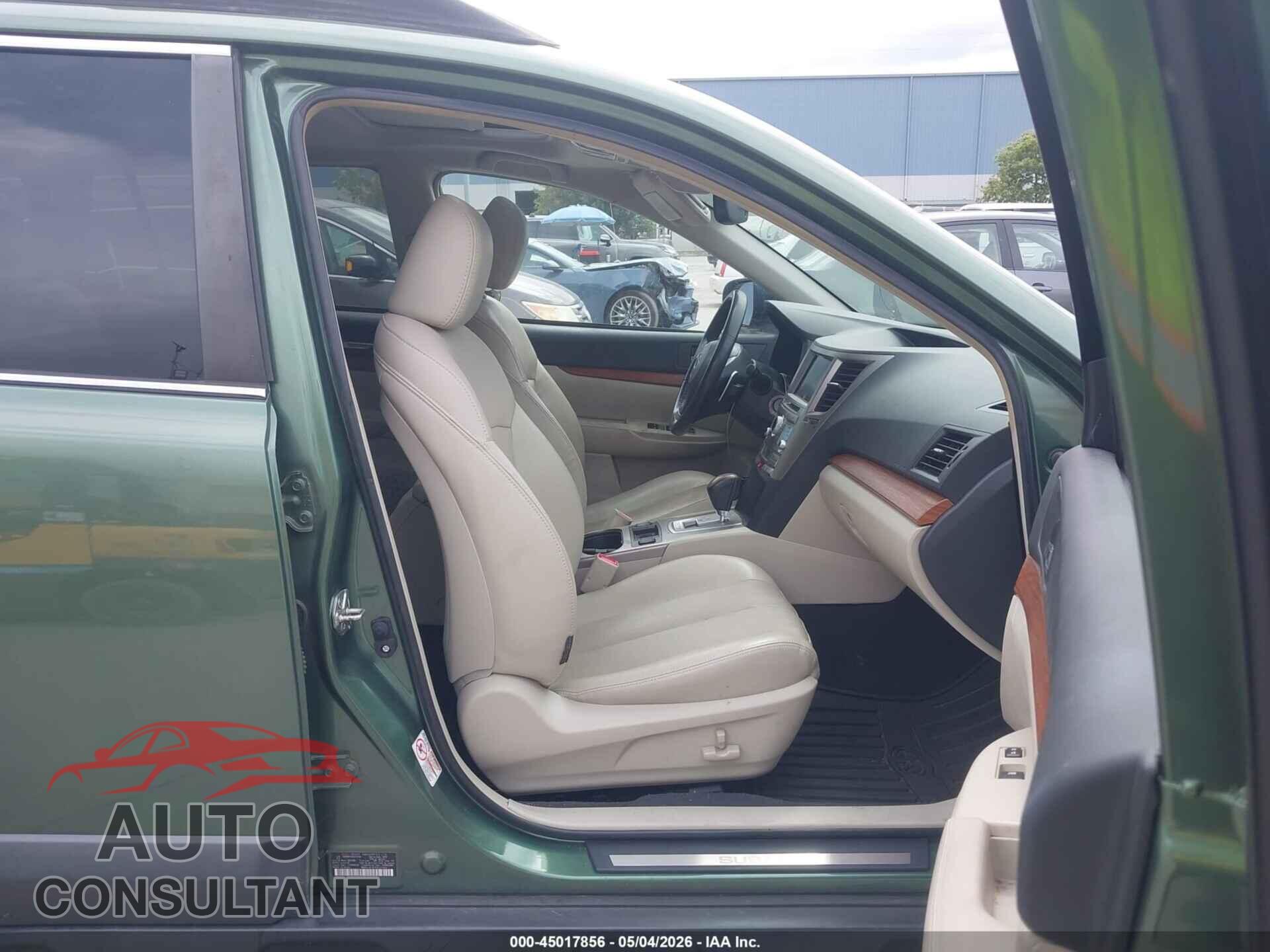 SUBARU OUTBACK 2013 - 4S4BRDPC4D2233780