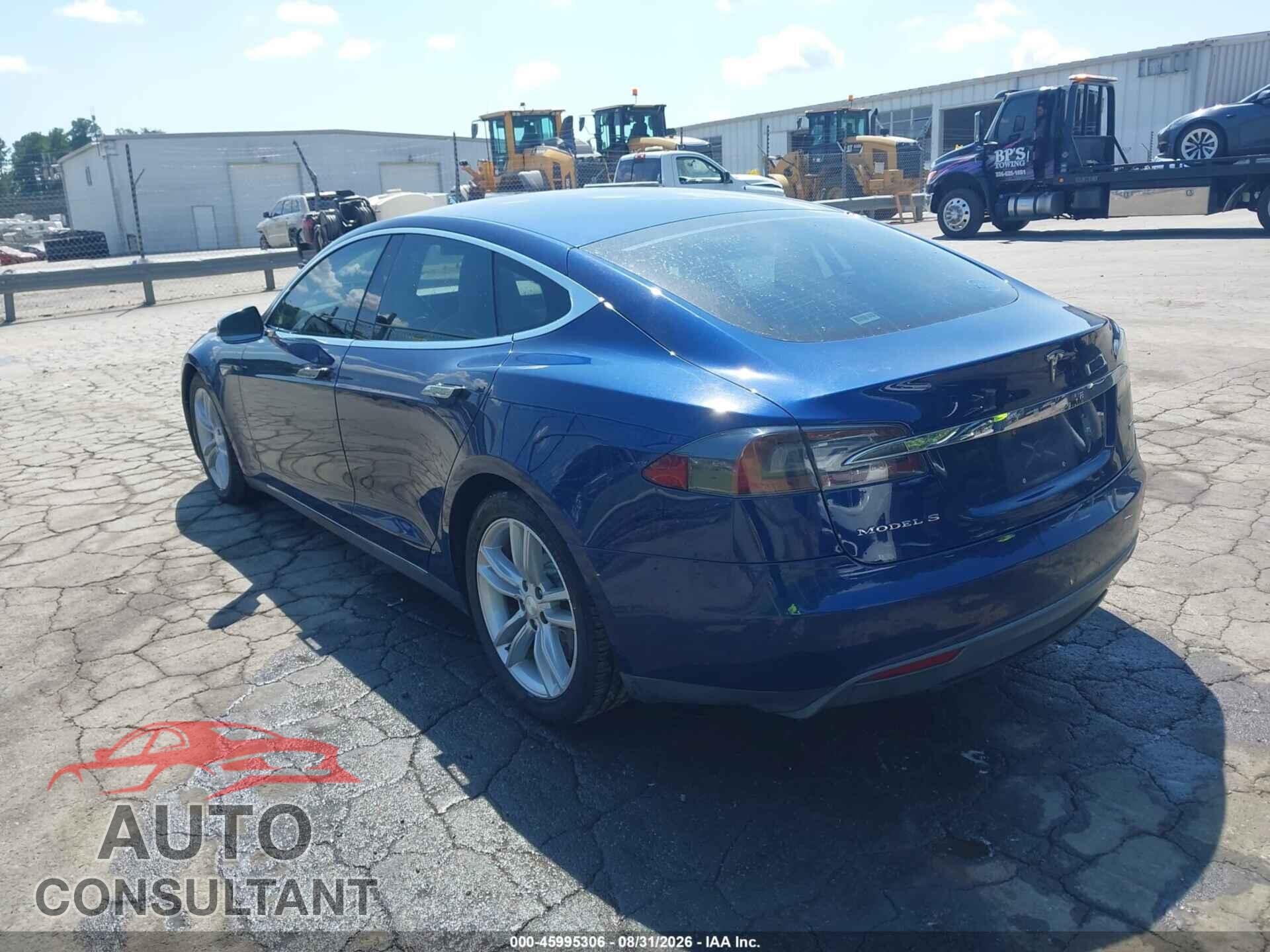 TESLA MODEL S 2015 - 5YJSA1S27FF088209