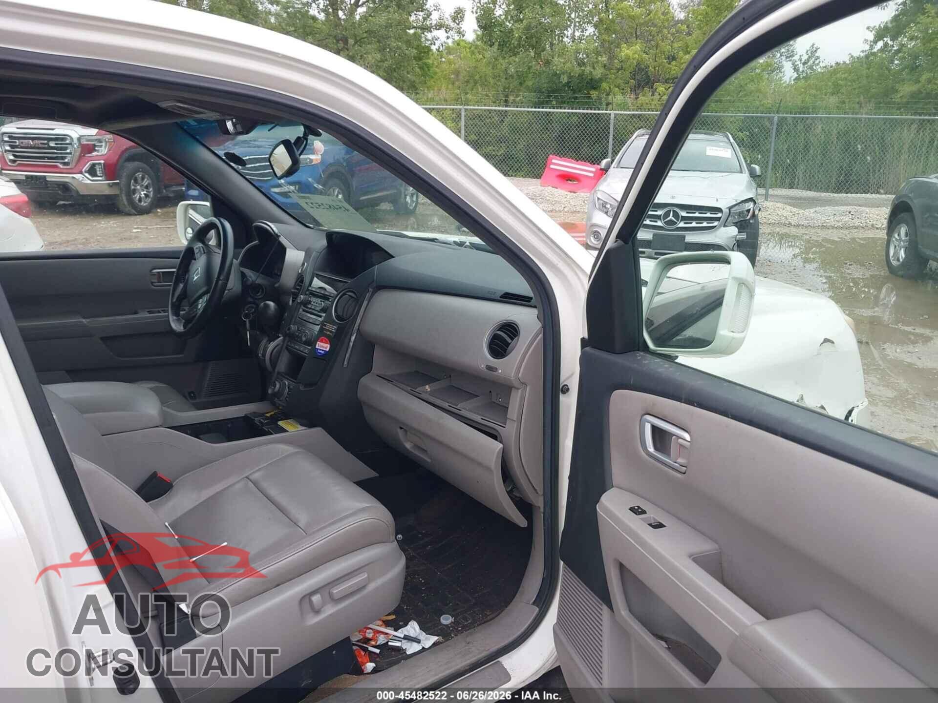 HONDA PILOT 2013 - 5FNYF4H95DB035975