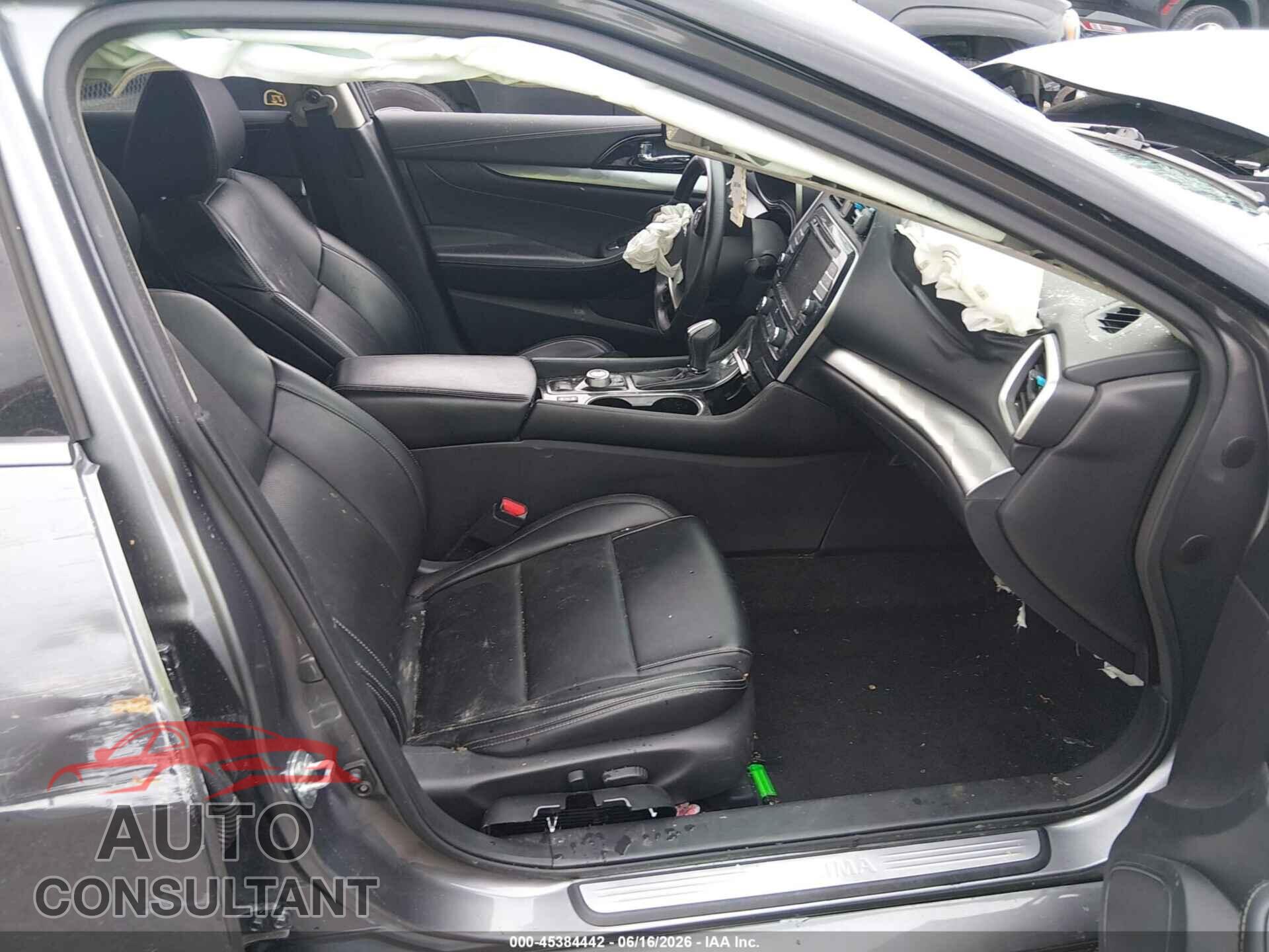NISSAN MAXIMA 2023 - 1N4AA6CV7PC511652