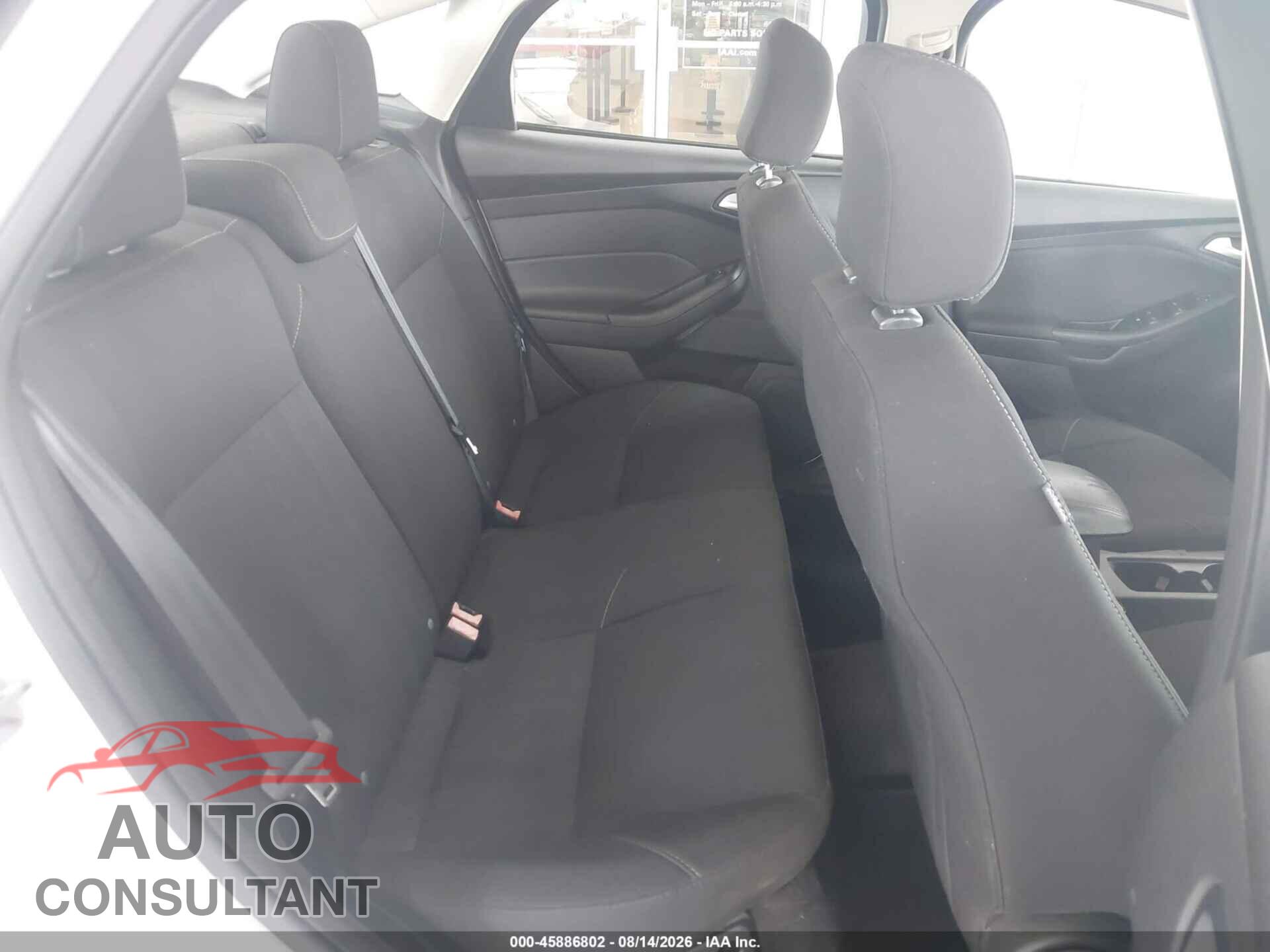 FORD FOCUS 2017 - 1FADP3F20HL246439