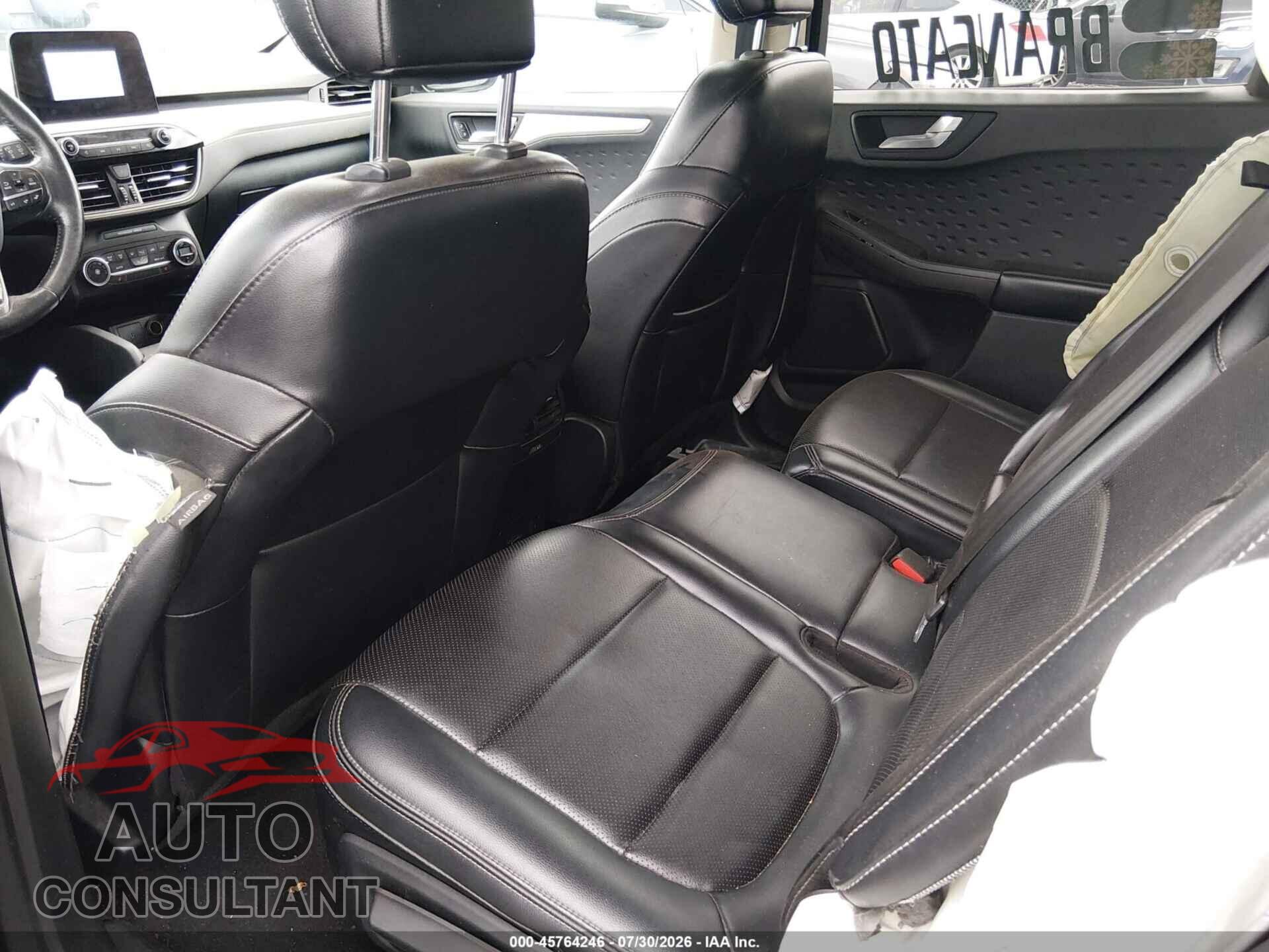 FORD ESCAPE 2020 - 1FMCU9BZ3LUA48831