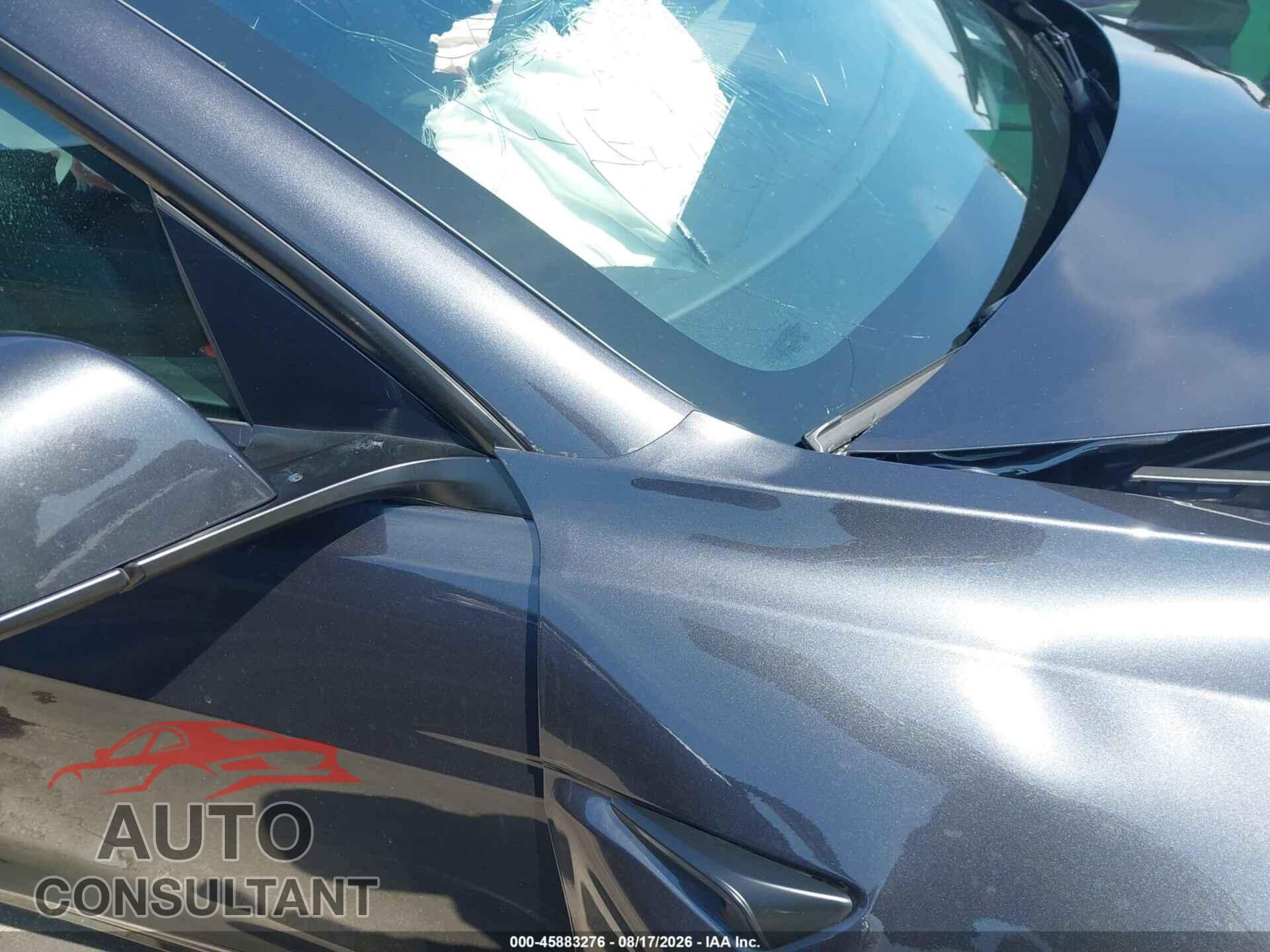 TESLA MODEL 3 2024 - 5YJ3E1EB2RF795761