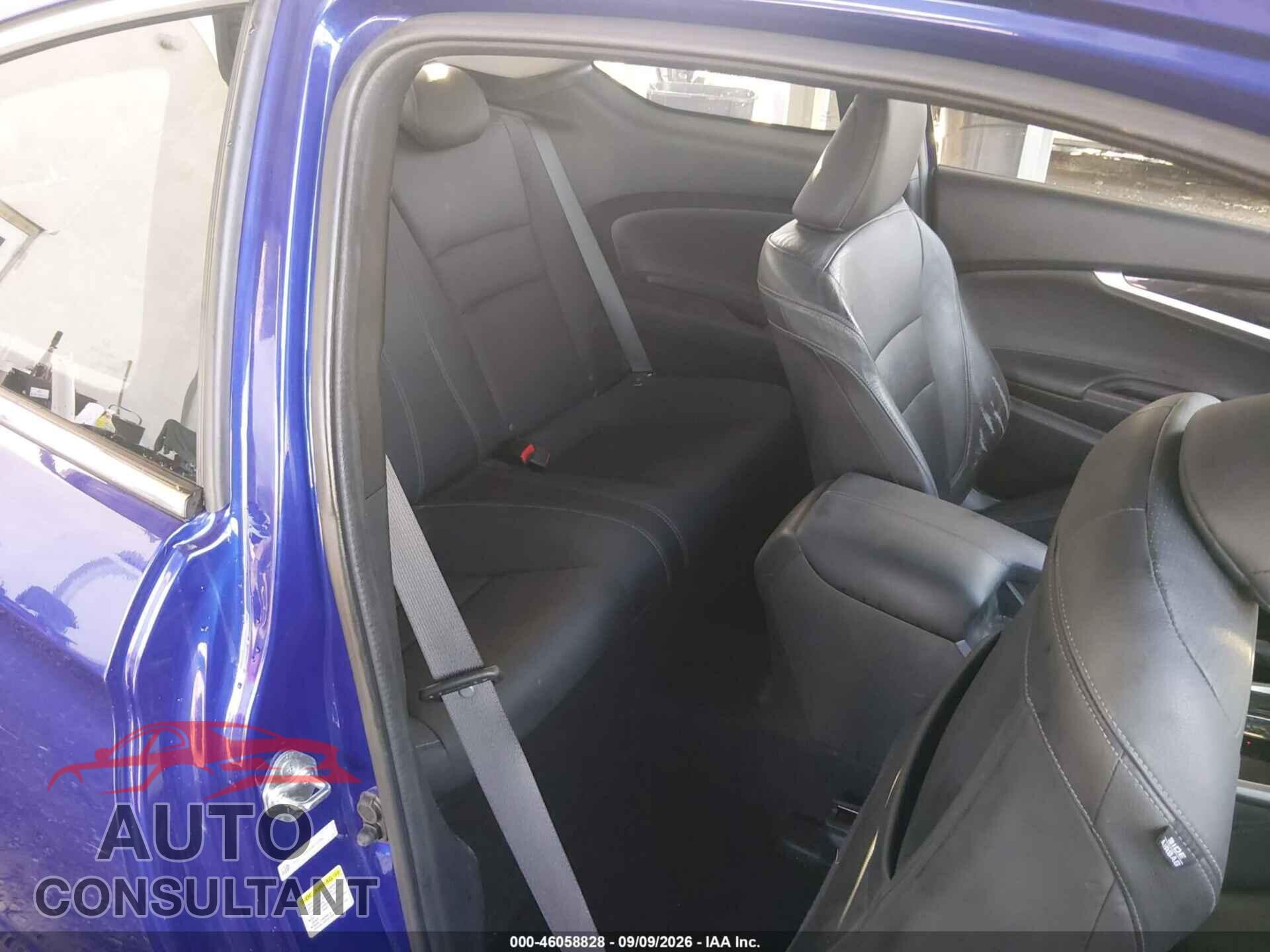 HONDA ACCORD 2013 - 1HGCT1B8XDA010341