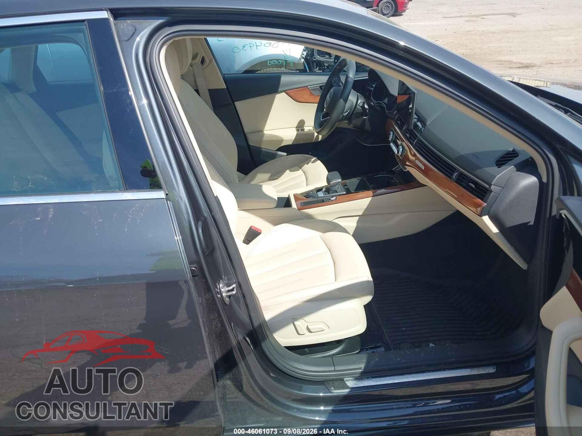 AUDI A4 2023 - WAUABAF47PN004930