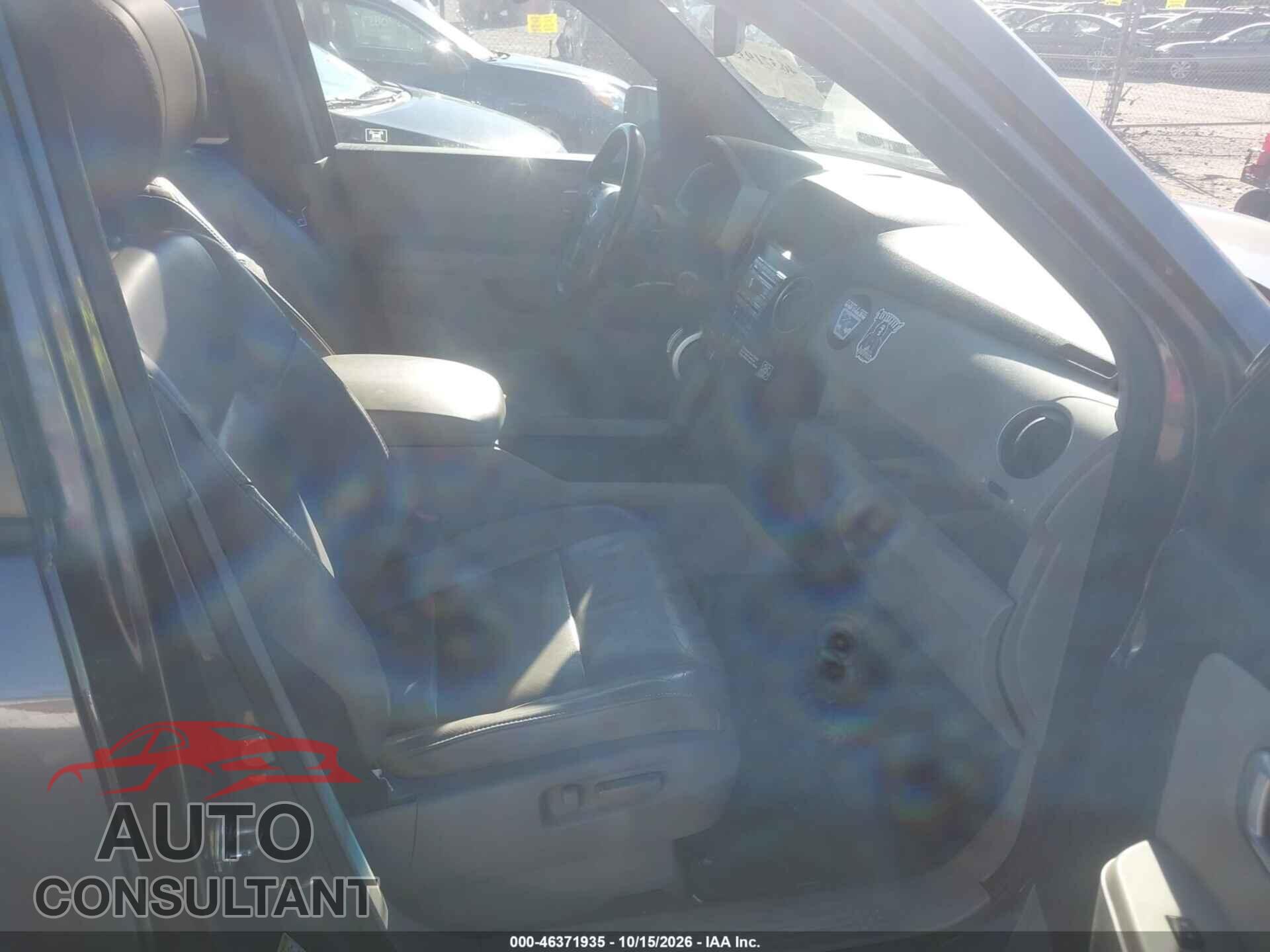 HONDA PILOT 2011 - 5FNYF4H60BB076792