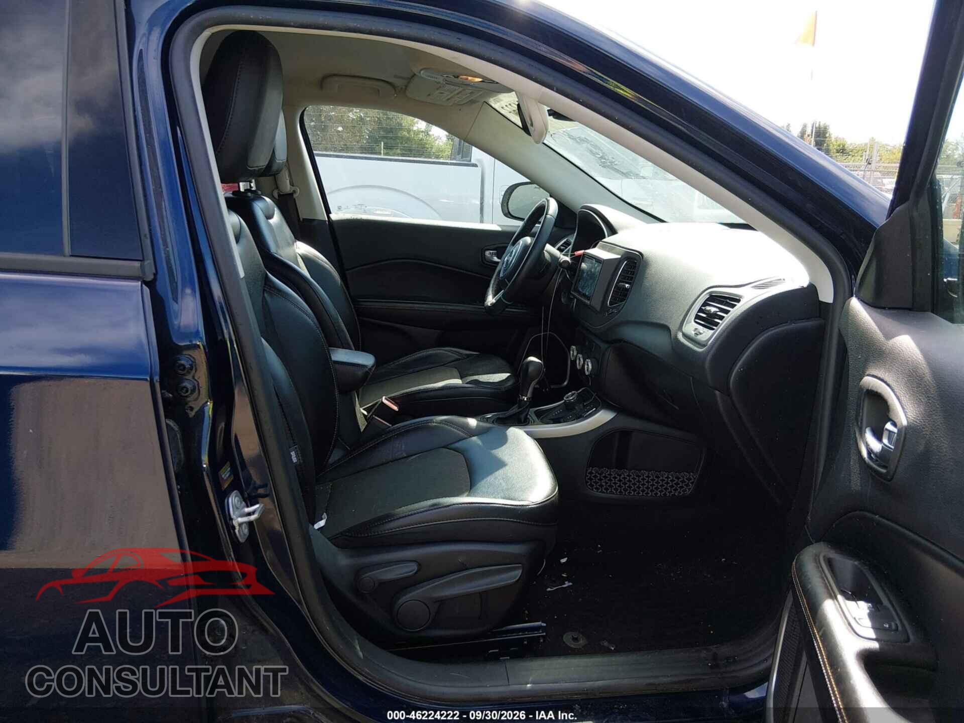 JEEP COMPASS 2018 - 3C4NJDBB1JT467506