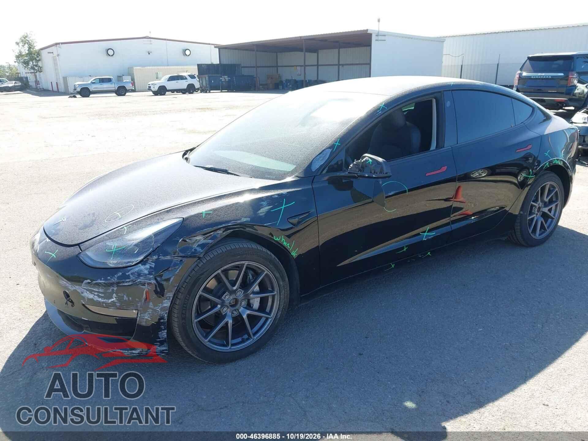 TESLA MODEL 3 2022 - 5YJ3E1EBXNF323432