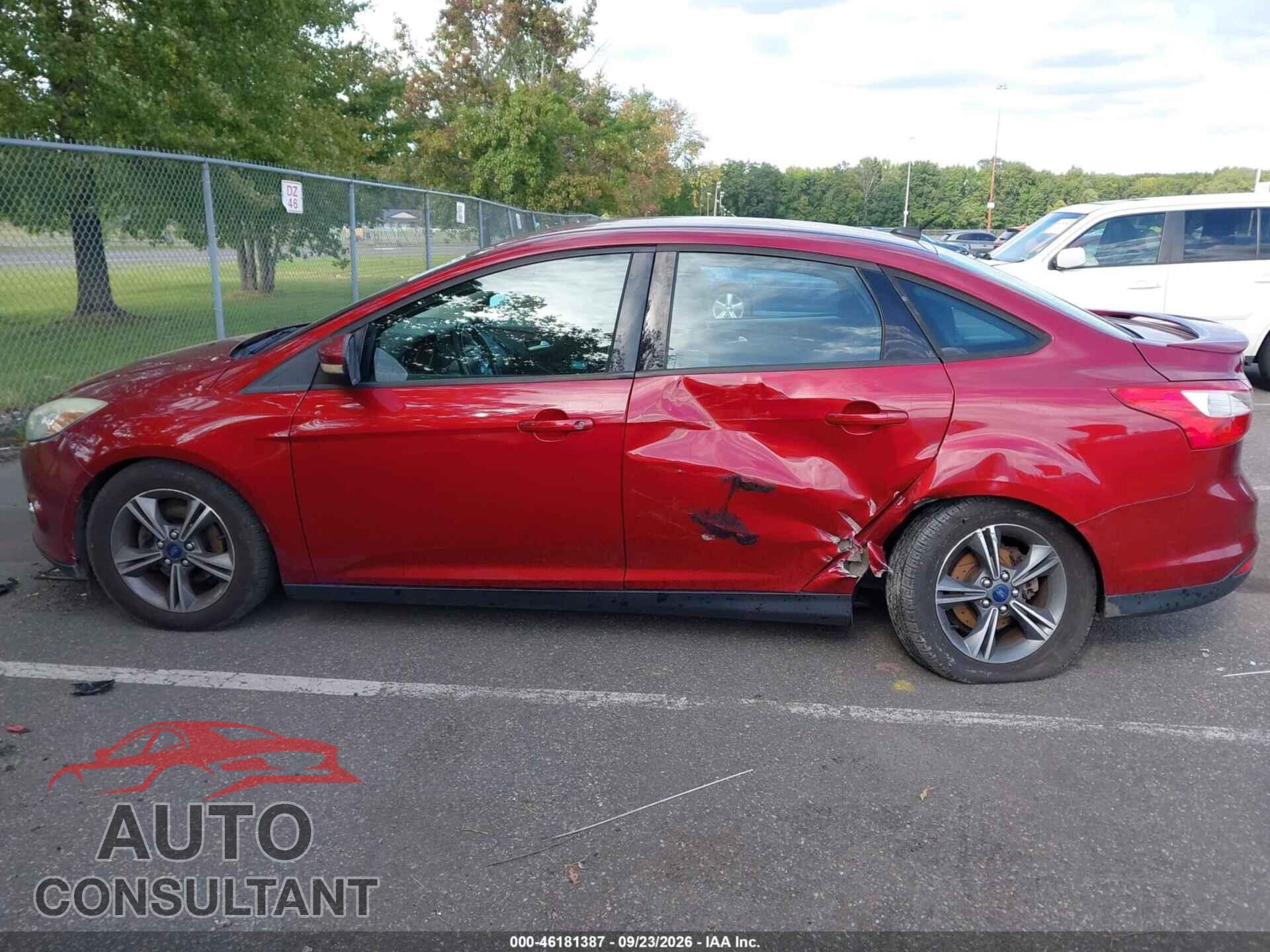 FORD FOCUS 2014 - 1FADP3F2XEL409559