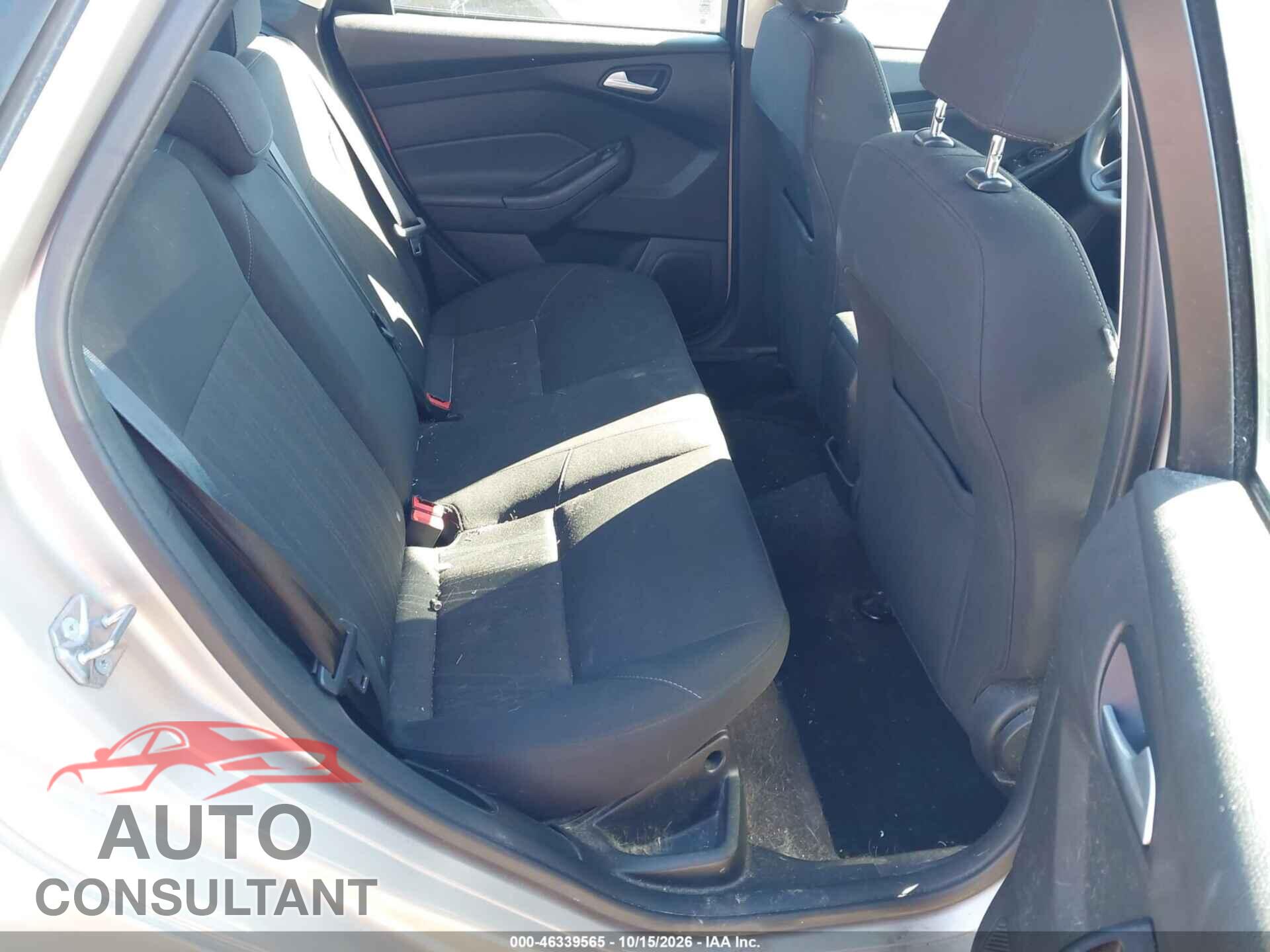 FORD FOCUS 2017 - 1FADP3F29HL288401