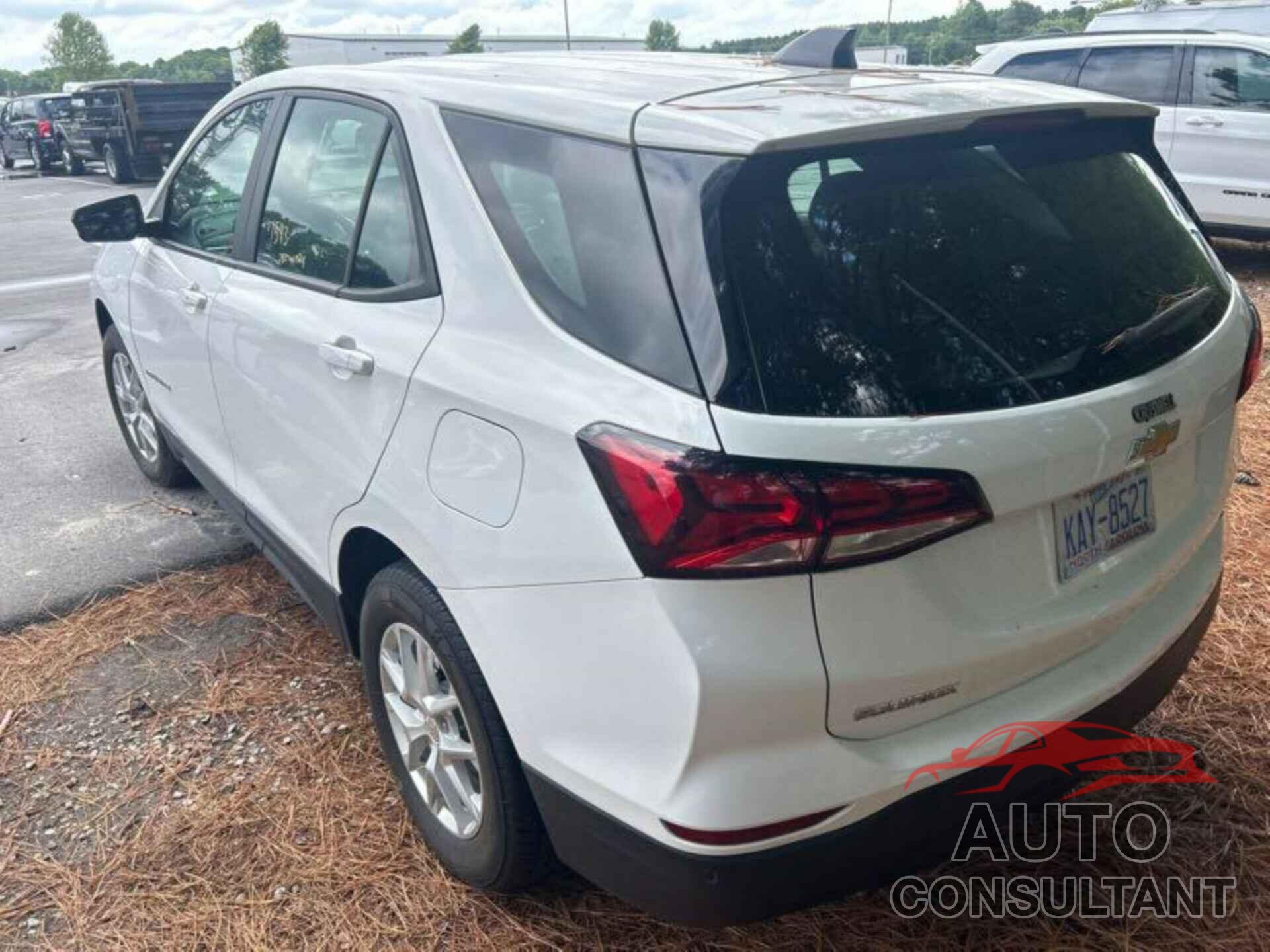 CHEVROLET EQUINOX 2022 - 3GNAXSEV6NS171486