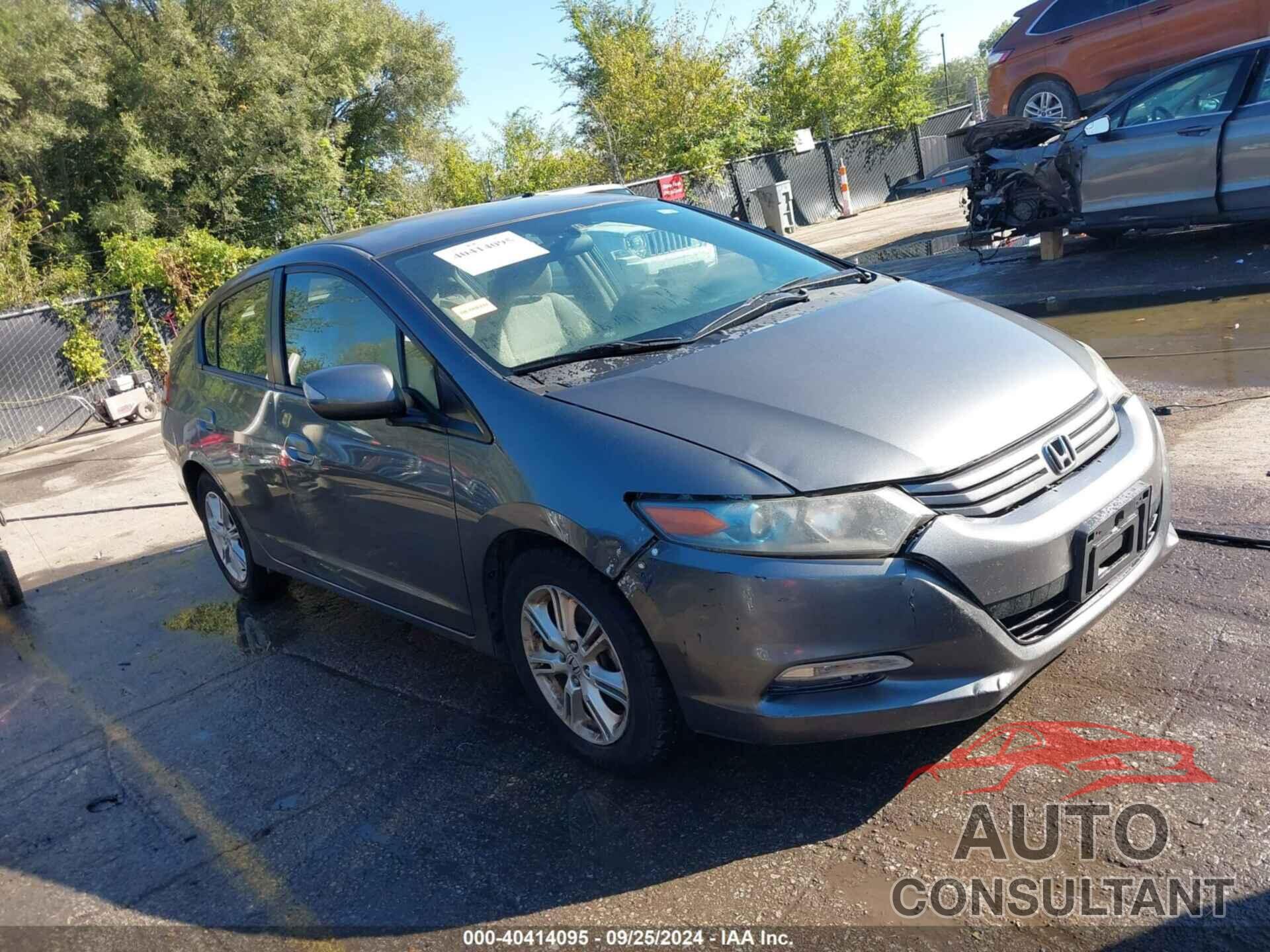 HONDA INSIGHT 2011 - JHMZE2H72BS000545