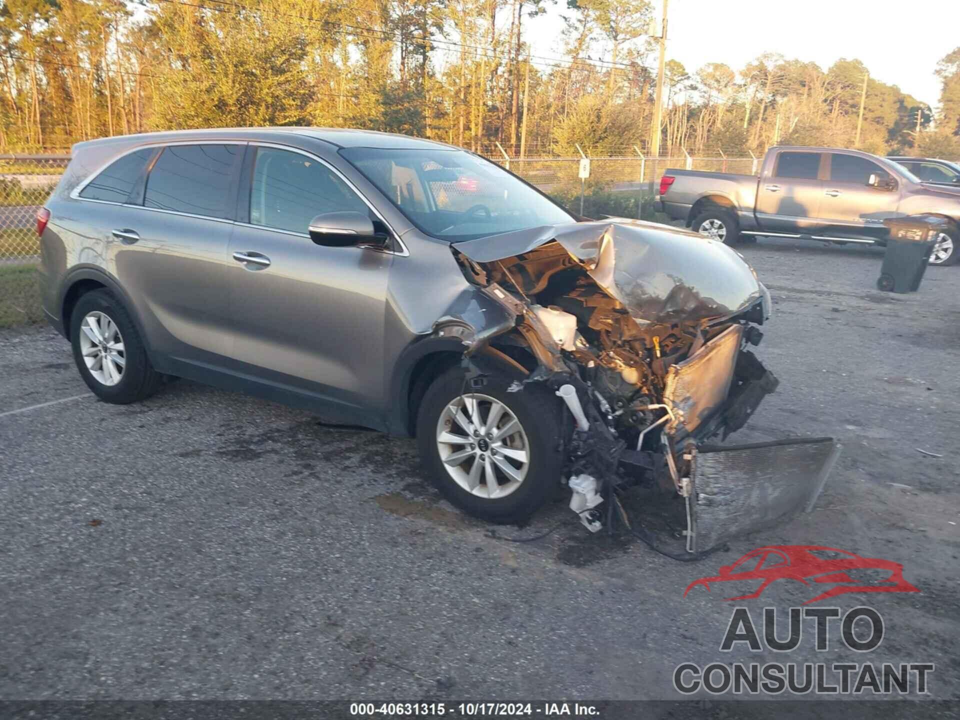 KIA SORENTO 2019 - 5XYPG4A51KG488920