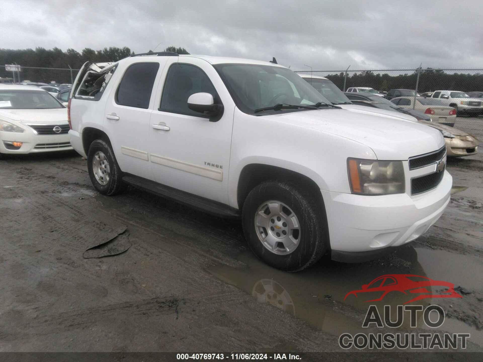 CHEVROLET TAHOE 2010 - 1GNUCAE00AR101857