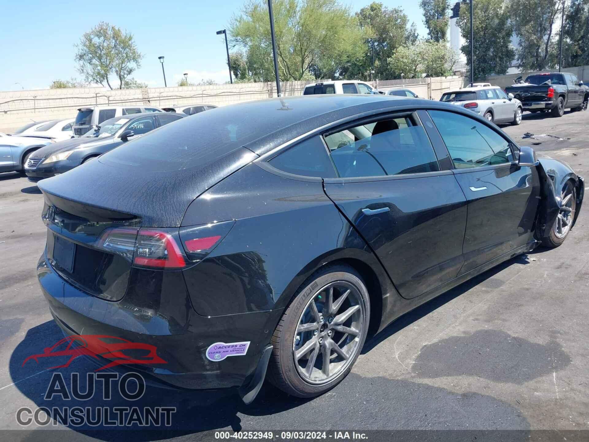 TESLA MODEL 3 2019 - 5YJ3E1EAXKF397713