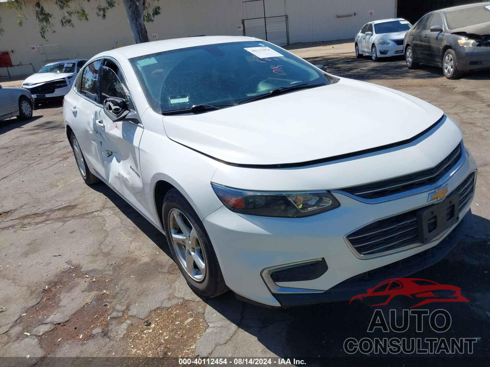 CHEVROLET MALIBU 2017 - 1G1ZB5ST4HF156811