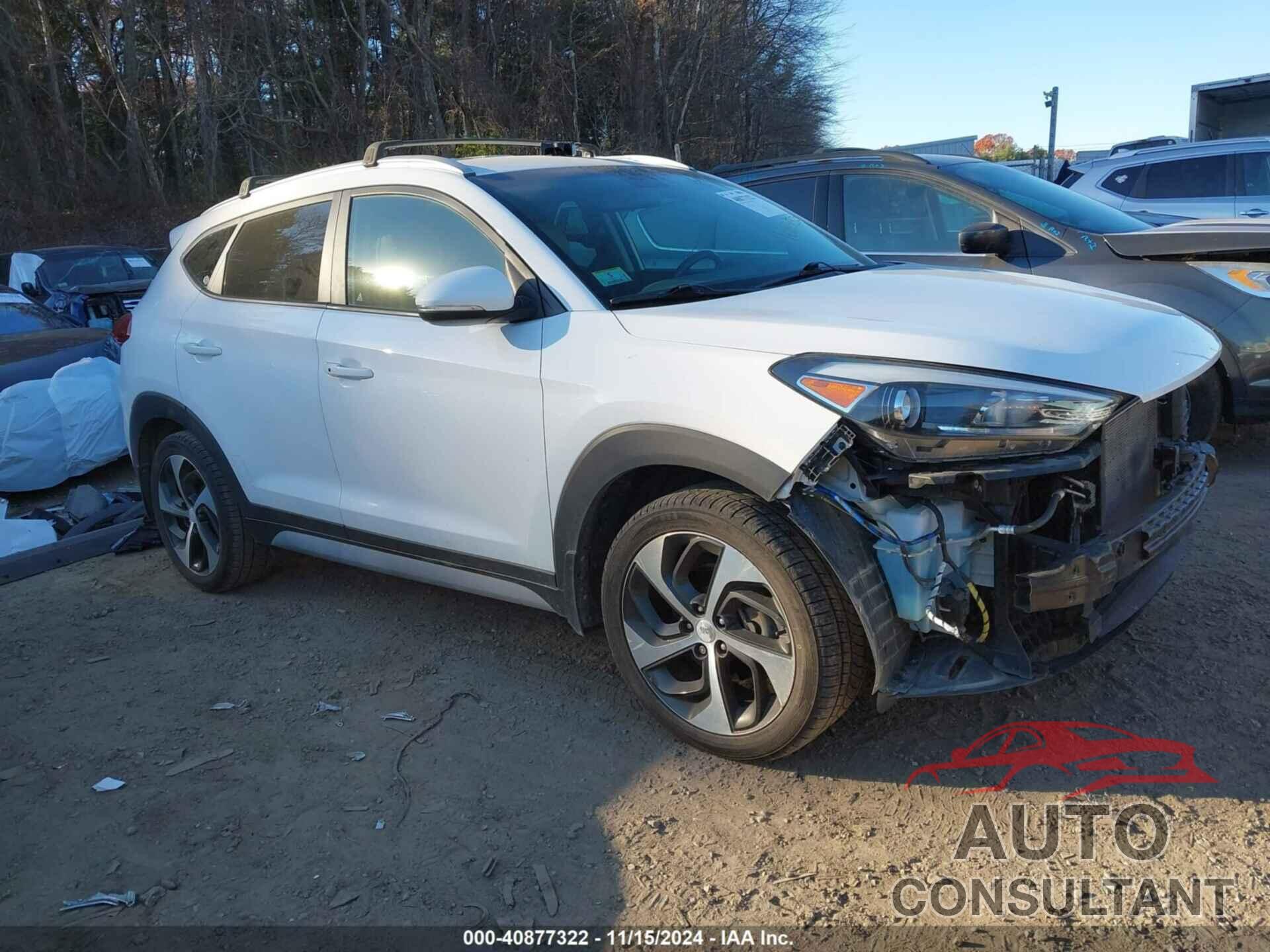 HYUNDAI TUCSON 2018 - KM8J3CALXJU757838