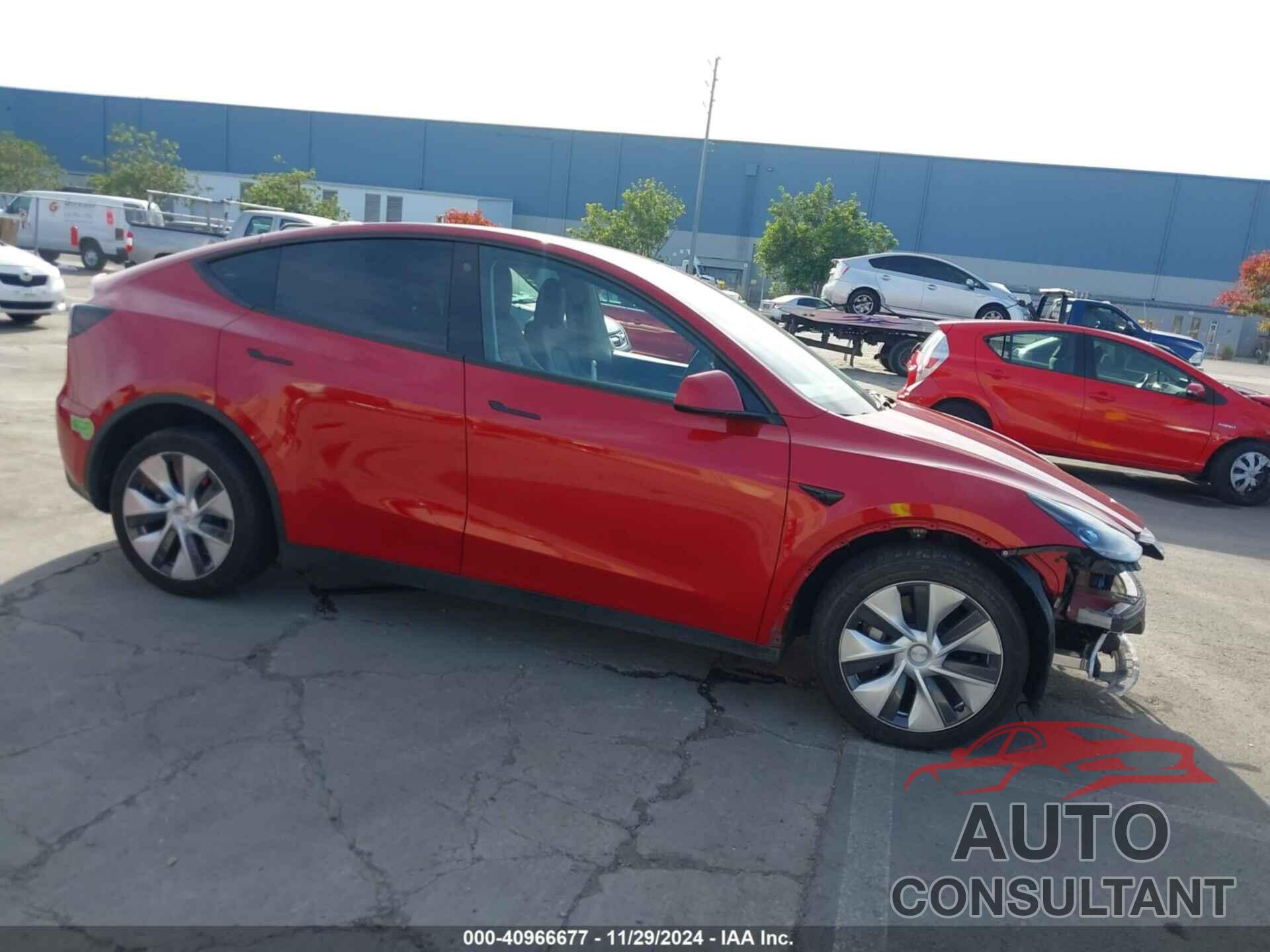 TESLA MODEL Y 2022 - 7SAYGDEE2NF555585