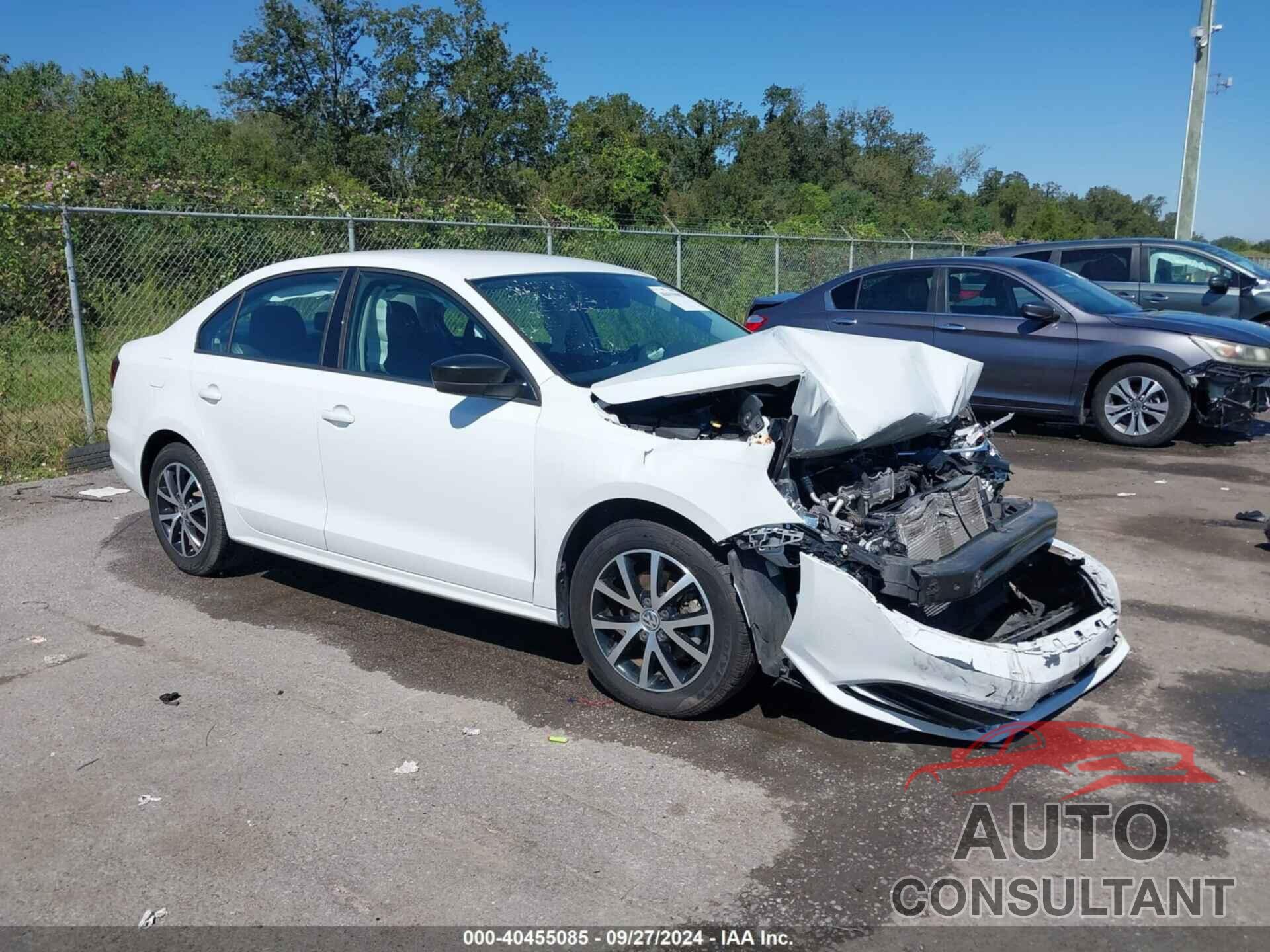 VOLKSWAGEN JETTA 2016 - 3VWD67AJ5GM358327