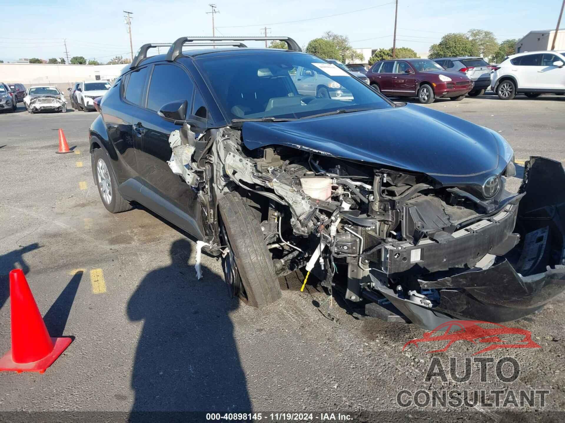 TOYOTA C-HR 2019 - JTNKHMBX0K1054359