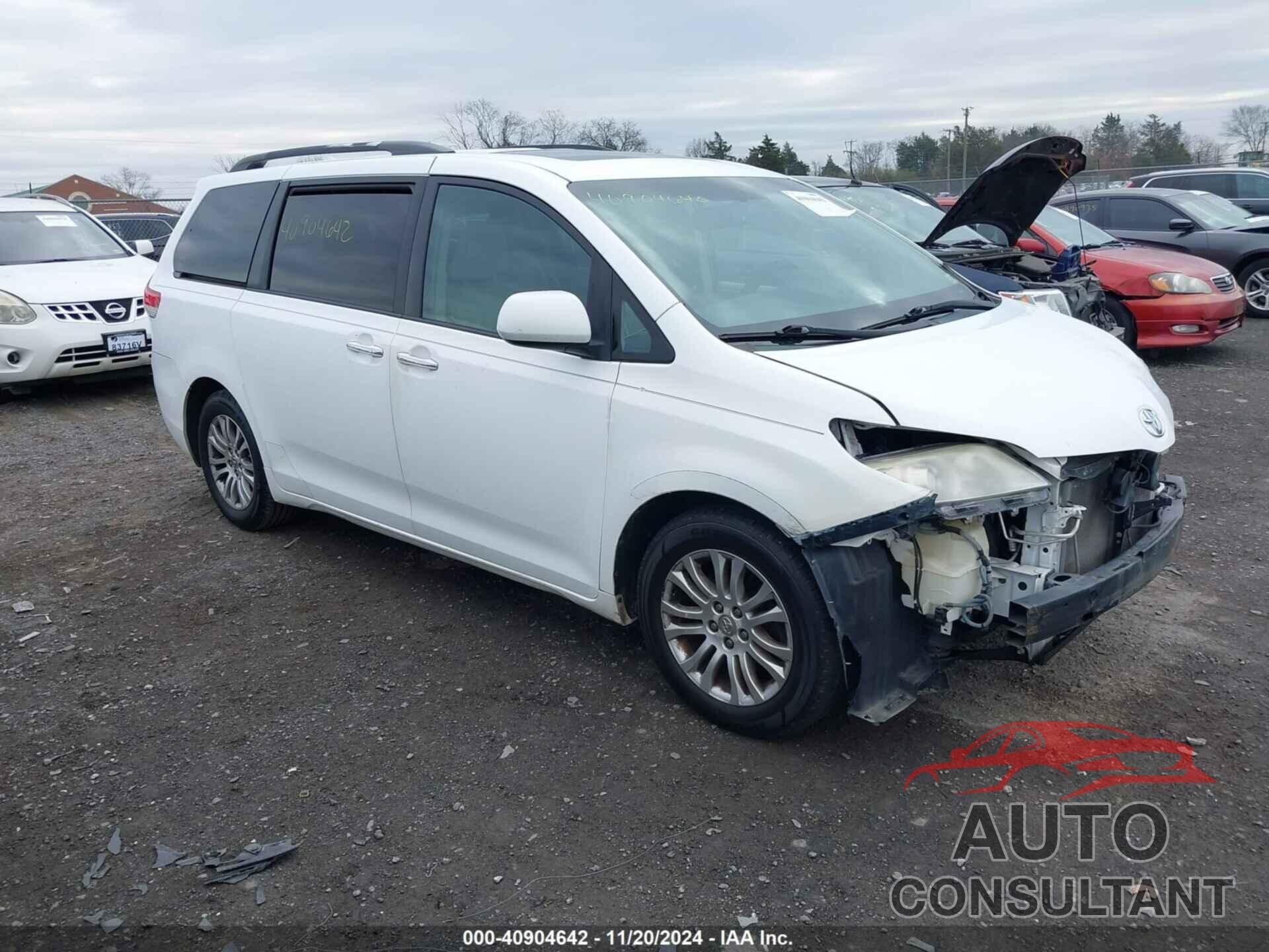 TOYOTA SIENNA 2011 - 5TDYK3DCXBS097064