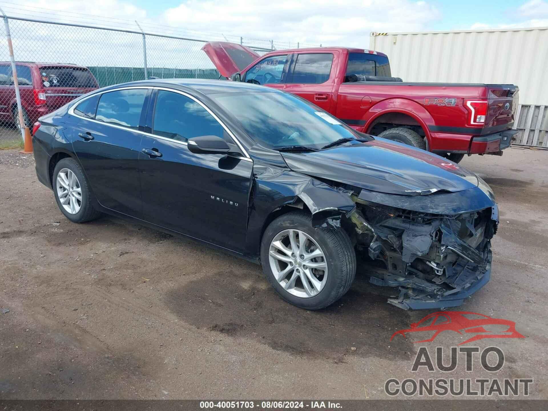 CHEVROLET MALIBU 2017 - 1G1ZE5ST8HF157273