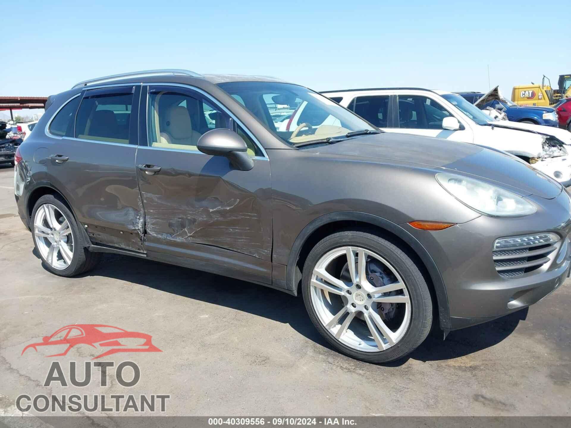 PORSCHE CAYENNE 2012 - WP1AA2A27CLA01970